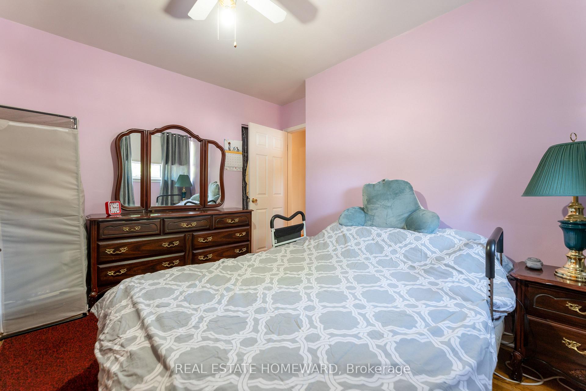 Photo 19 of 331 Rhodes Avenue, Toronto, Greenwood-Coxwell — HOMEH
