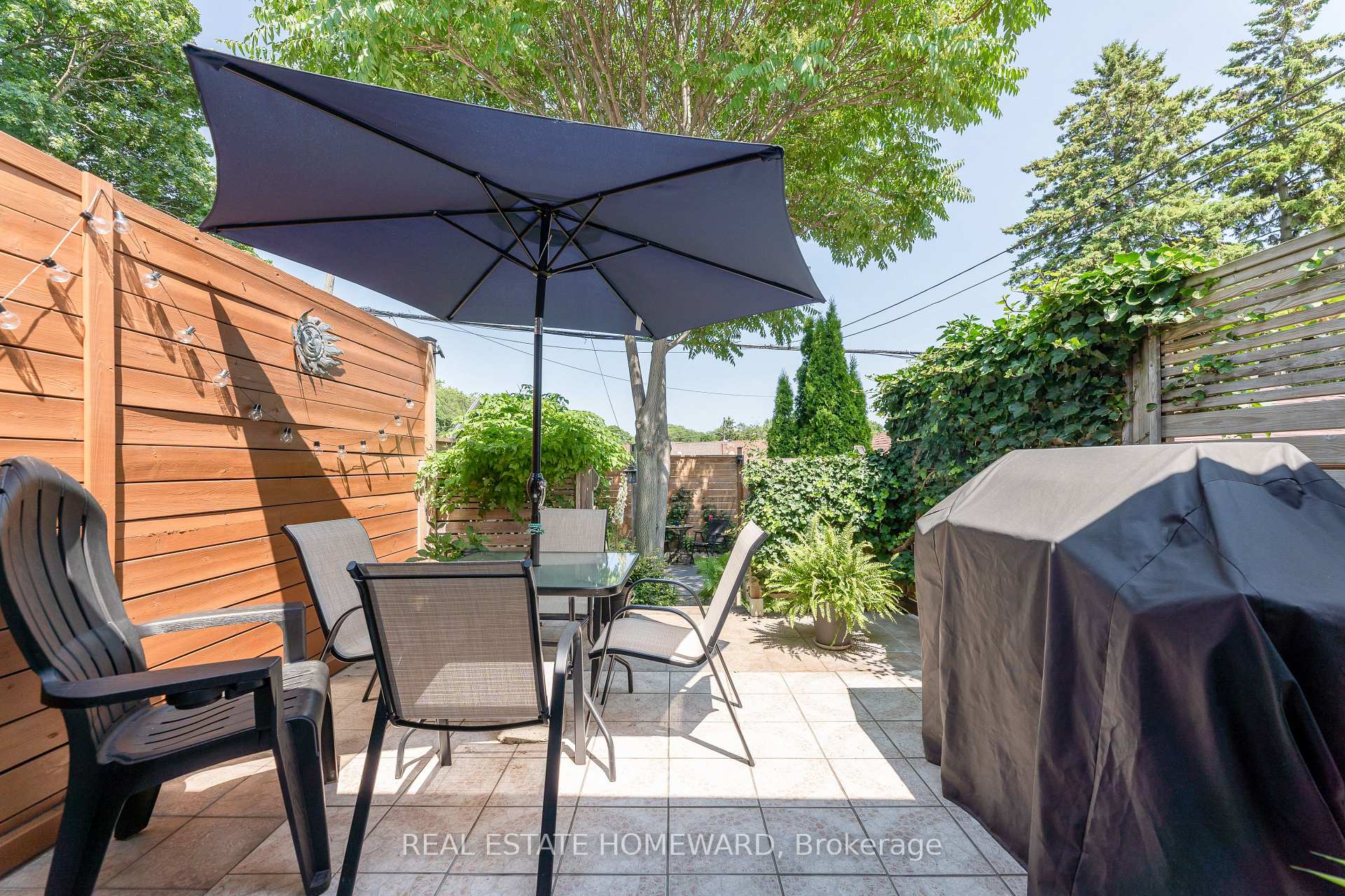 Photo 30 of 331 Rhodes Avenue, Toronto, Greenwood-Coxwell — HOMEH
