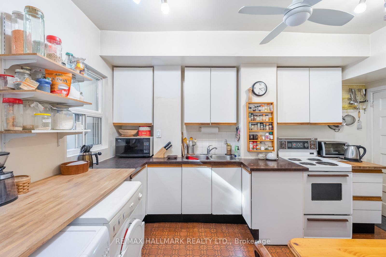Photo 11 of 56 Wheeler Avenue, Toronto, The Beaches — HOMEH