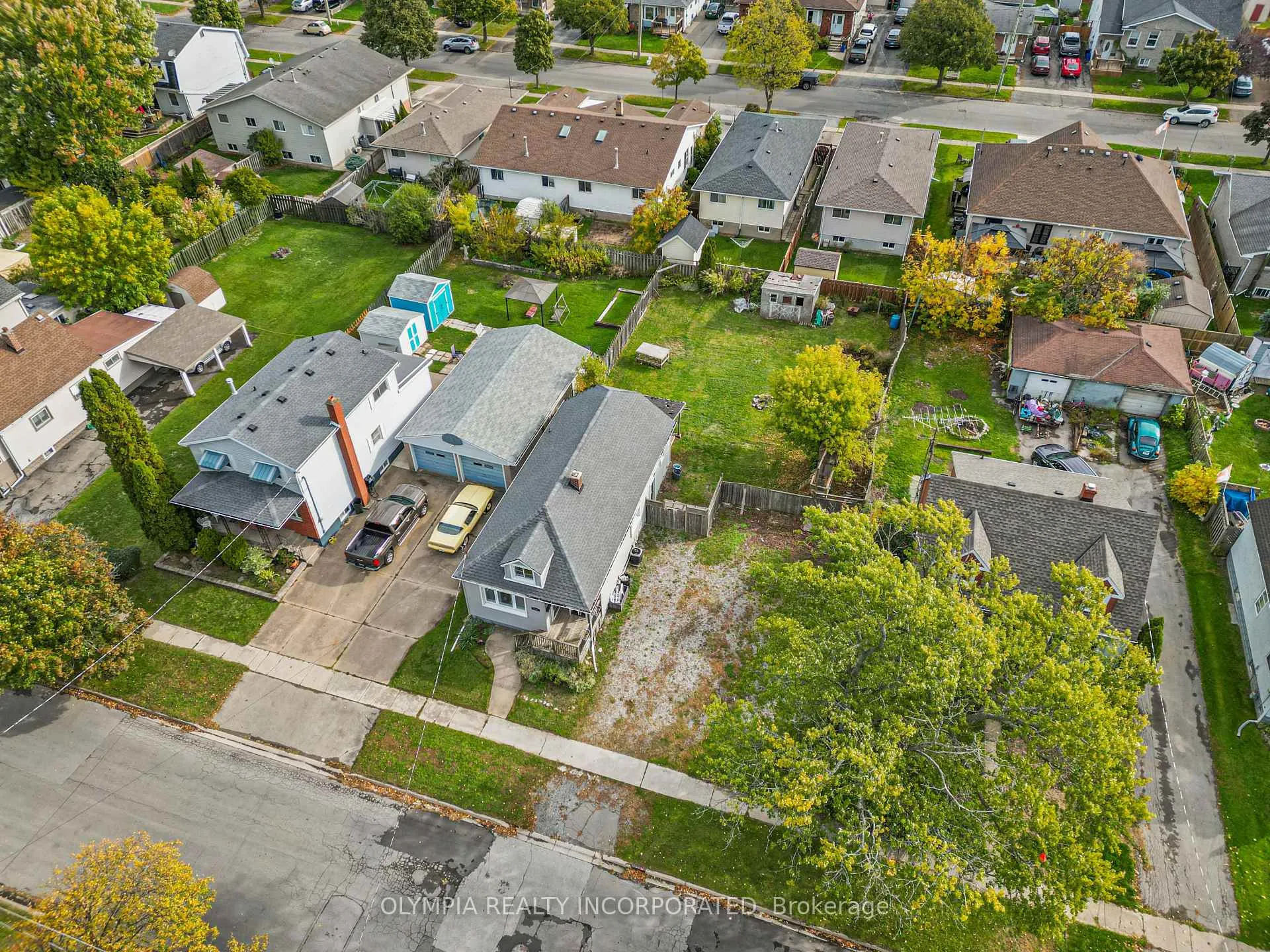Photo 2 of 149 Alberta Street, Welland, Lincoln/Crowland — HOMEH