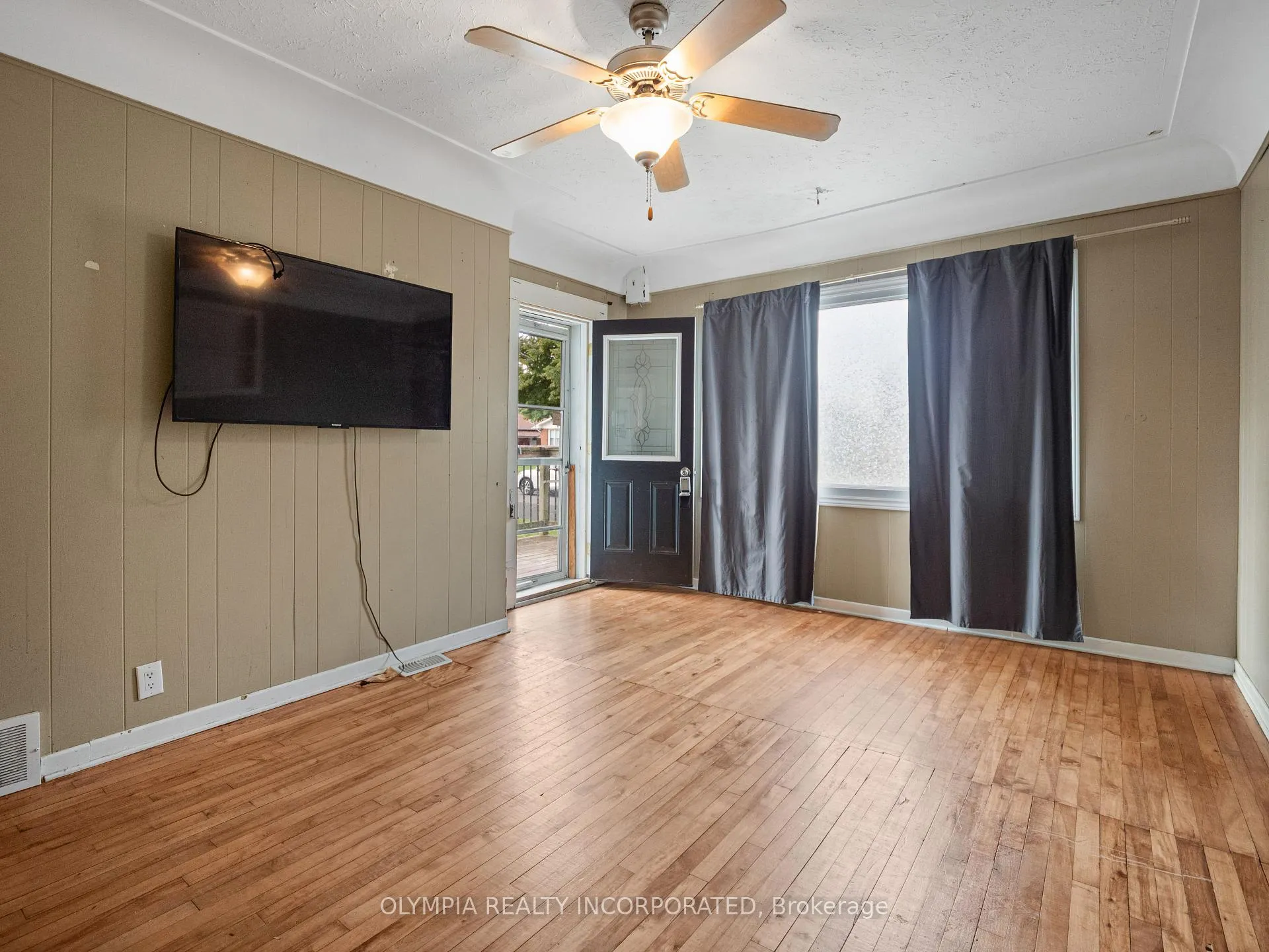 Photo 4 of 149 Alberta Street, Welland, Lincoln/Crowland — HOMEH