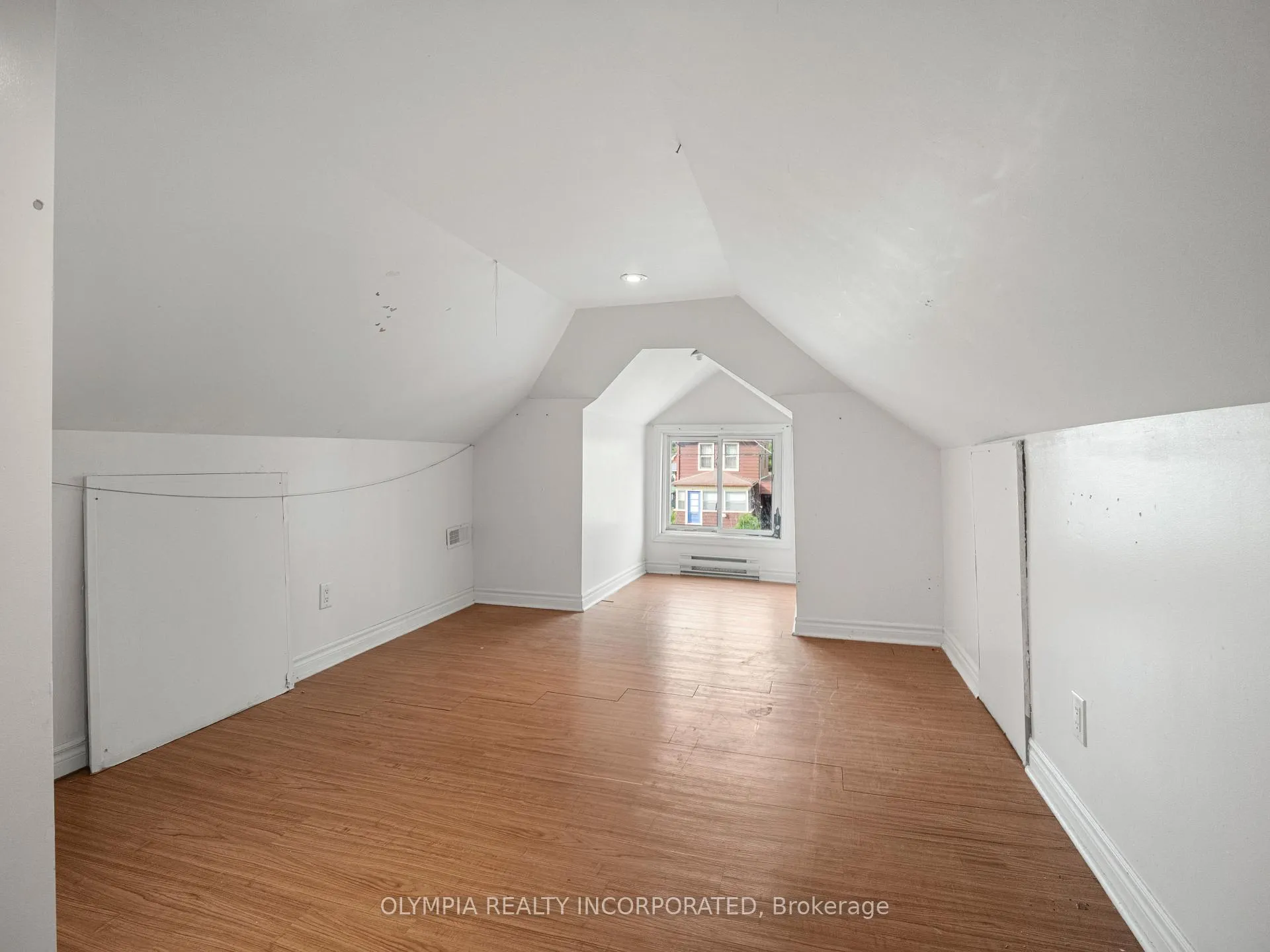 Photo 17 of 149 Alberta Street, Welland, Lincoln/Crowland — HOMEH