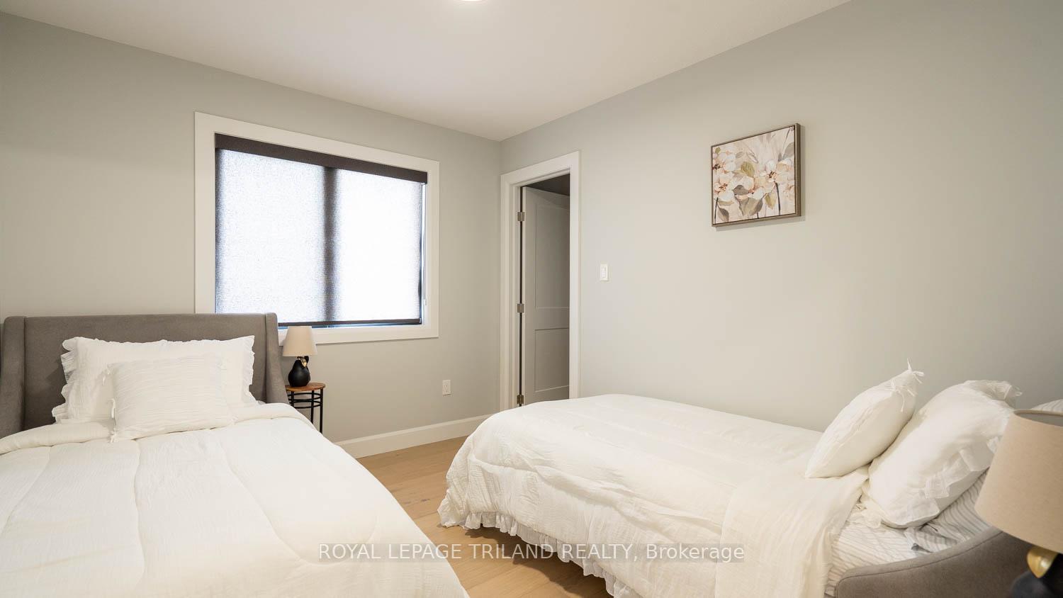 Photo 37 of 132 Aspen Circle, Thames Centre, Rural Thames Centre — HOMEH