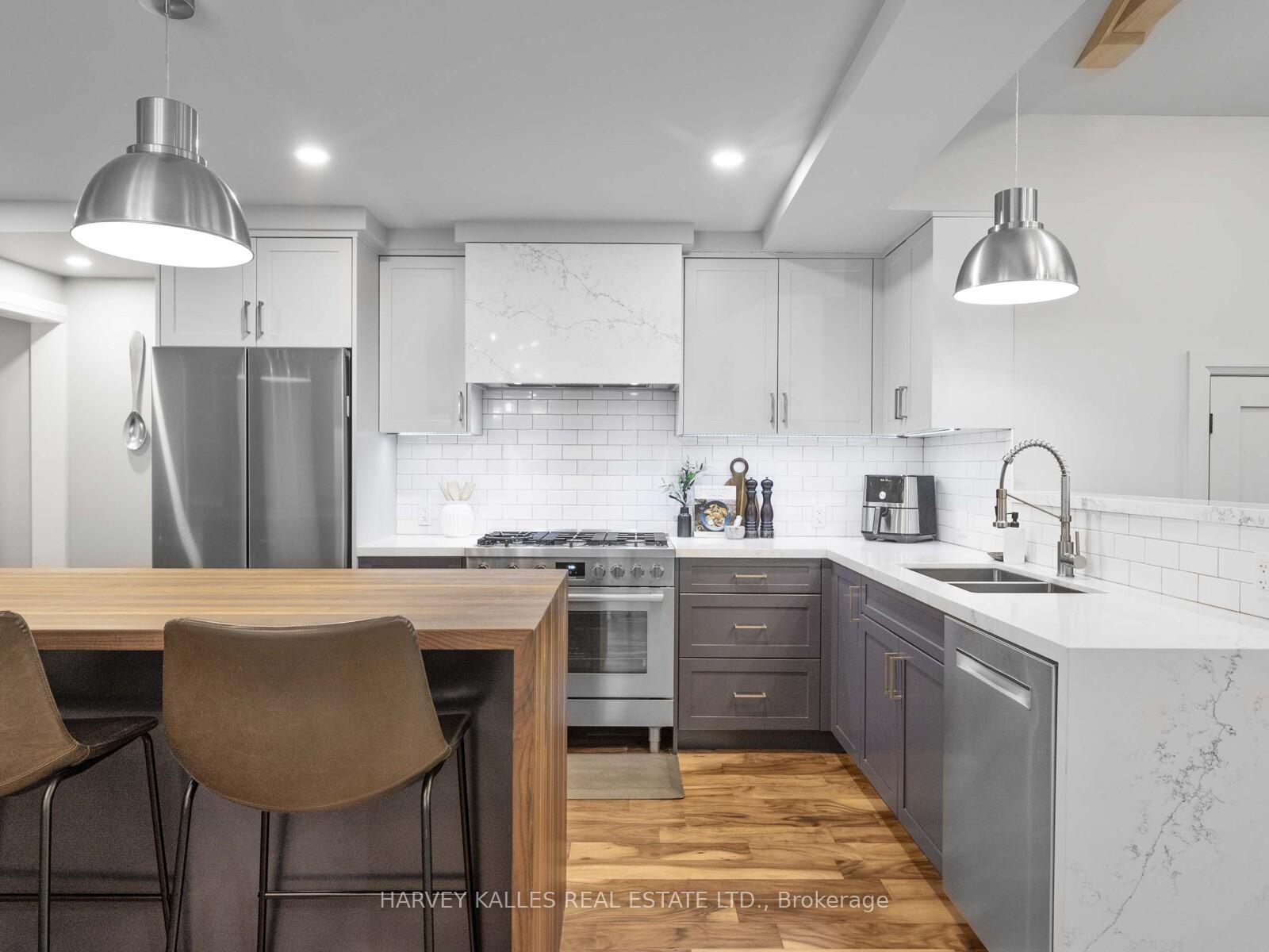 Photo 5 of 116 Pinewood Avenue, Toronto, Humewood-Cedarvale — HOMEH