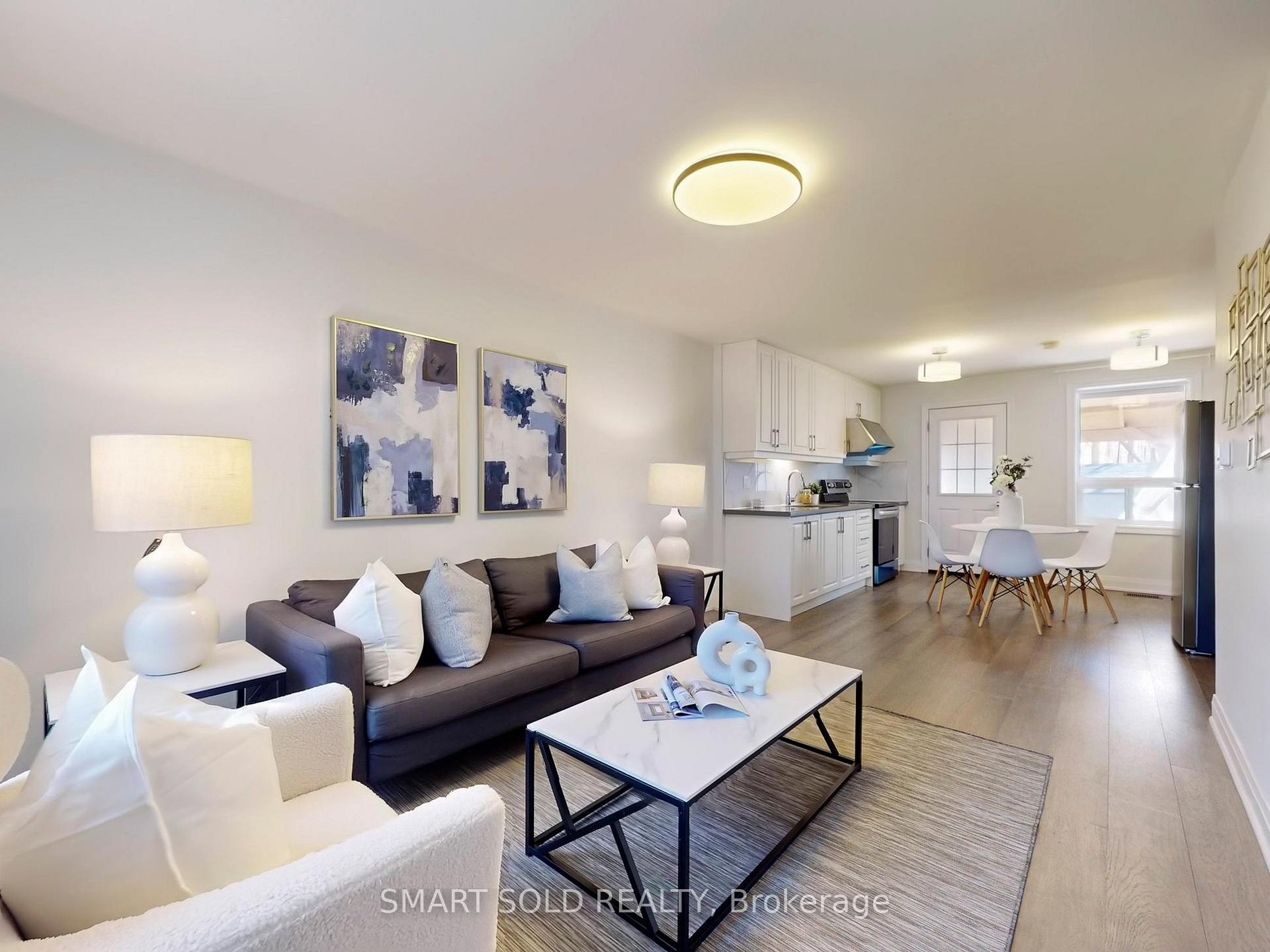 Photo 2 of 5 Khedive Avenue, Toronto, Englemount-Lawrence — HOMEH