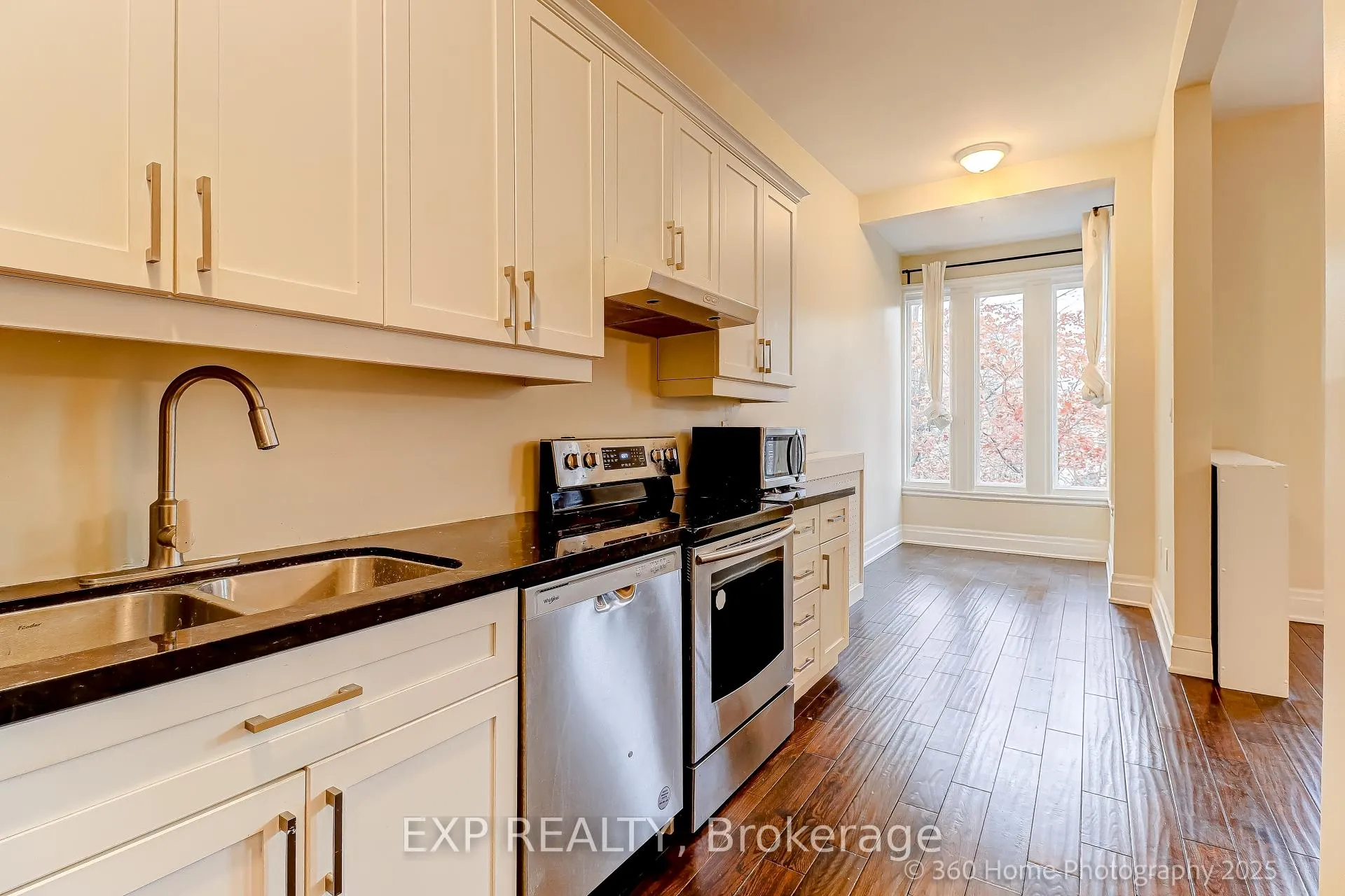 Photo 4 of Unit #3, 328 Berkeley Street, Toronto, Cabbagetown-South St. James Town — HOMEH
