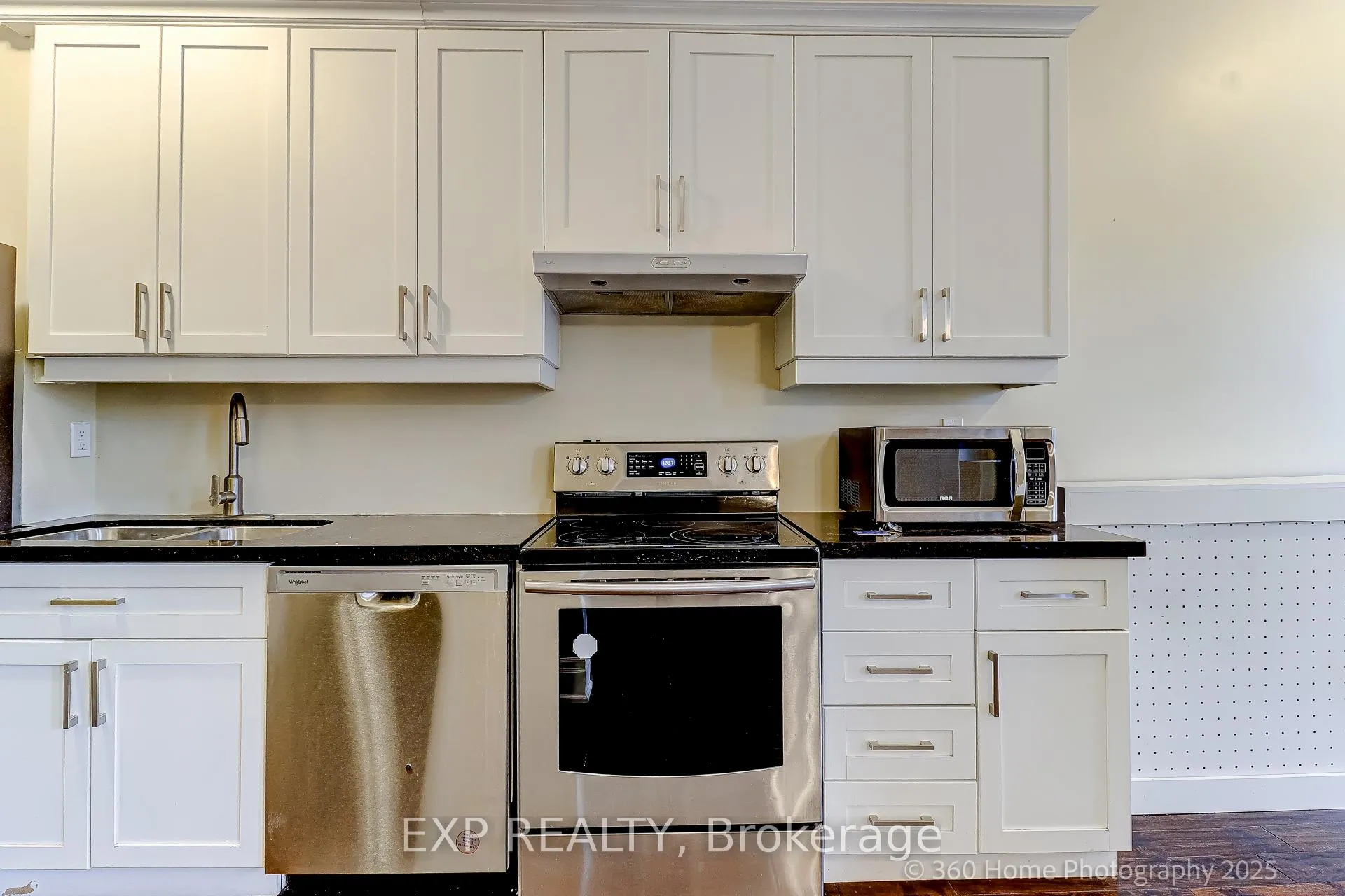 Photo 8 of Unit #3, 328 Berkeley Street, Toronto, Cabbagetown-South St. James Town — HOMEH