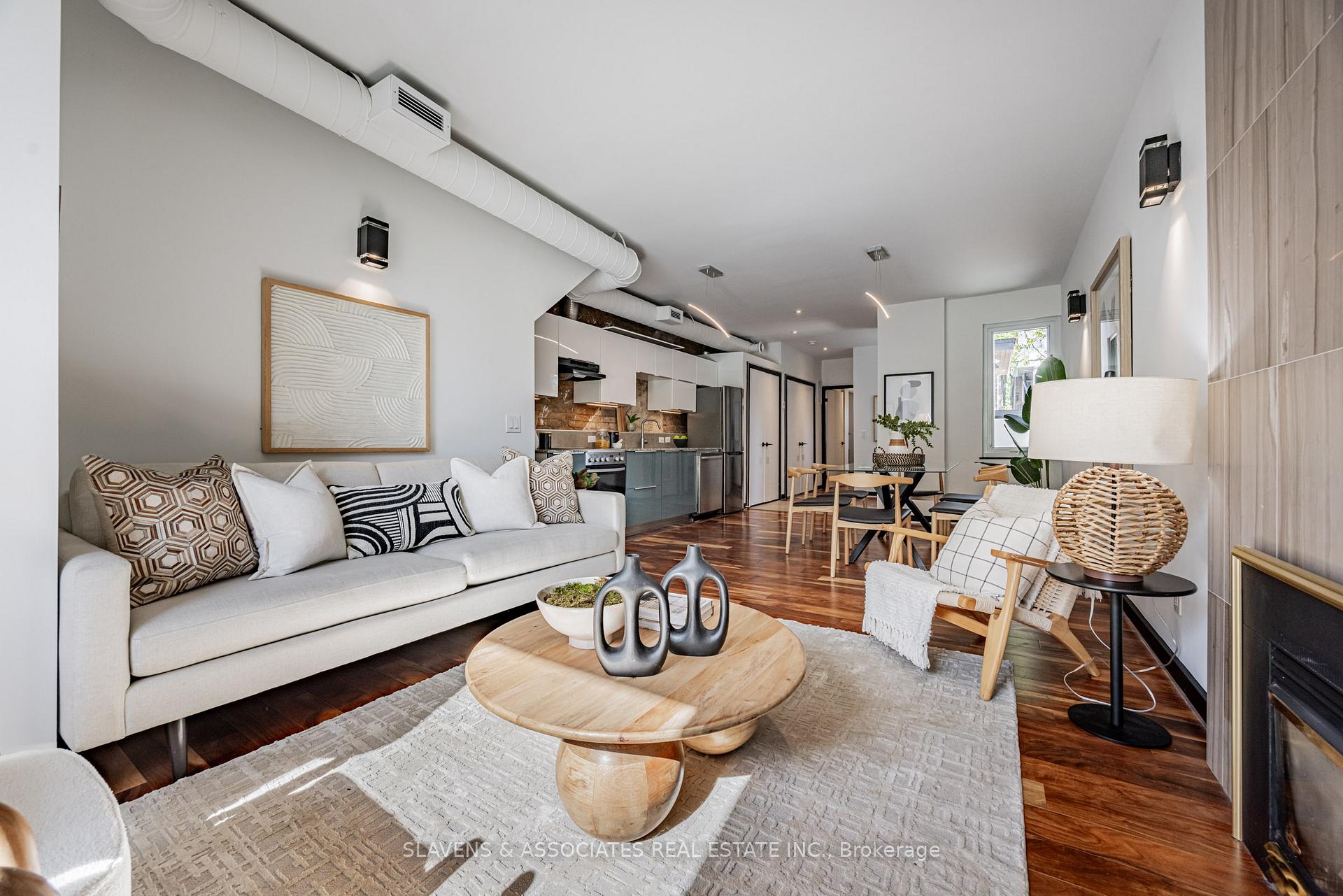 Photo 4 of 38 Wroxeter Avenue, Toronto, North Riverdale — HOMEH