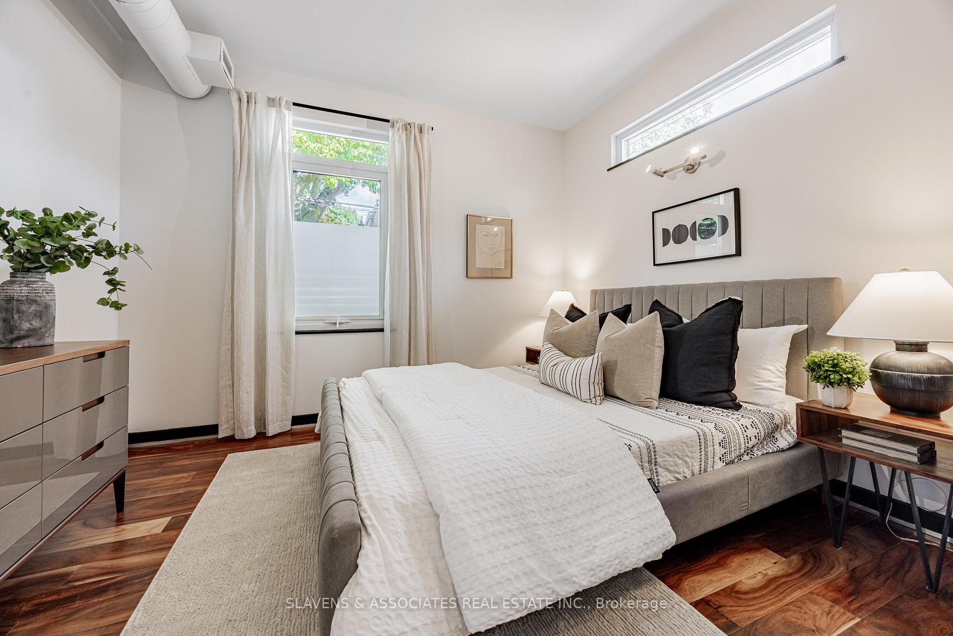 Photo 10 of 38 Wroxeter Avenue, Toronto, North Riverdale — HOMEH