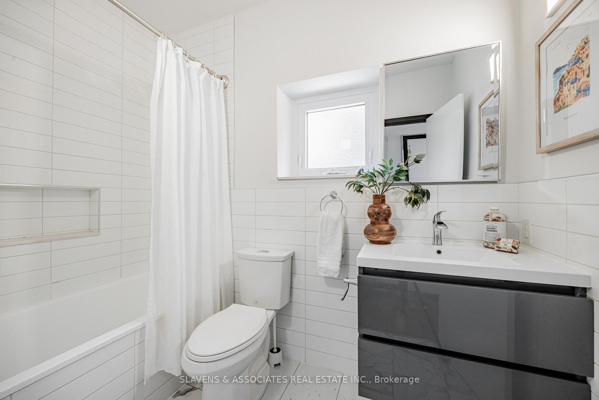 Photo 11 of 38 Wroxeter Avenue, Toronto, North Riverdale — HOMEH