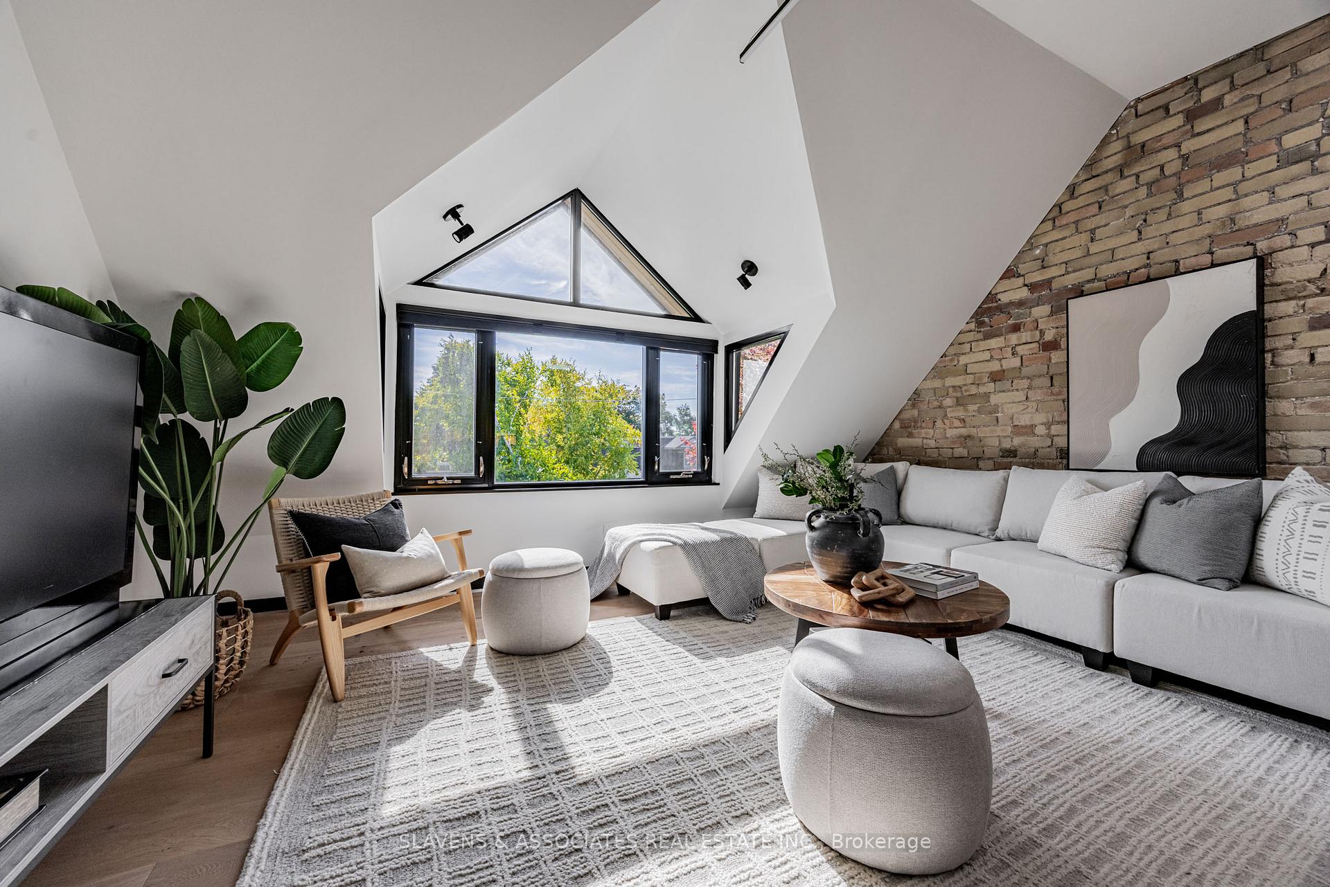 Photo 26 of 38 Wroxeter Avenue, Toronto, North Riverdale — HOMEH