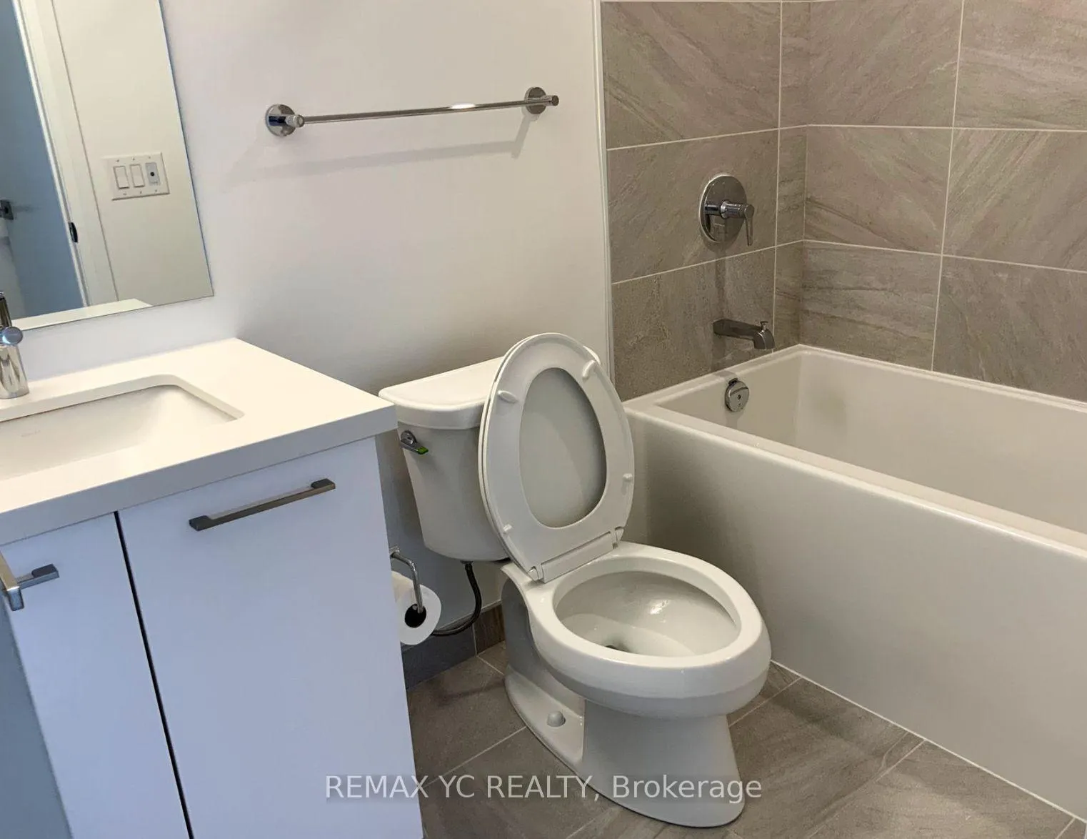 Photo 10 of Unit 322, 33 Frederick Todd Way, Toronto, Thorncliffe Park — HOMEH