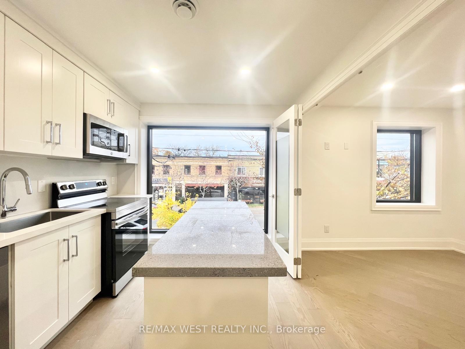 Photo 12 of Unit 1, 1618 Bayview Avenue, Toronto, Mount Pleasant East — HOMEH
