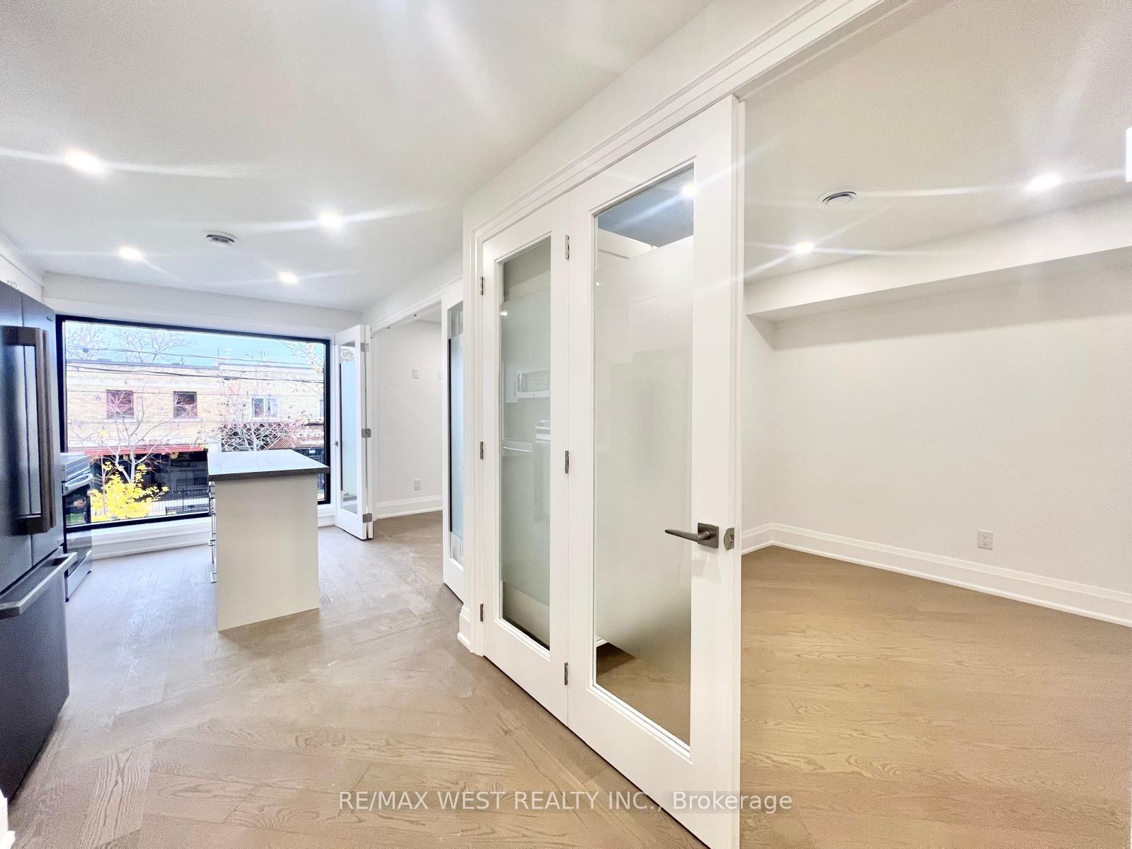 Photo 8 of Unit 1, 1618 Bayview Avenue, Toronto, Mount Pleasant East — HOMEH