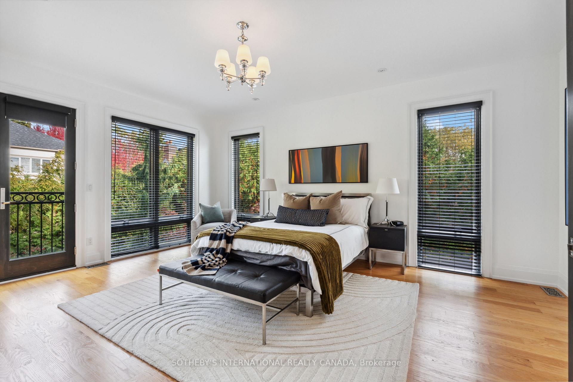 Photo 13 of 5 Lyndhurst Court, Toronto, Casa Loma — HOMEH