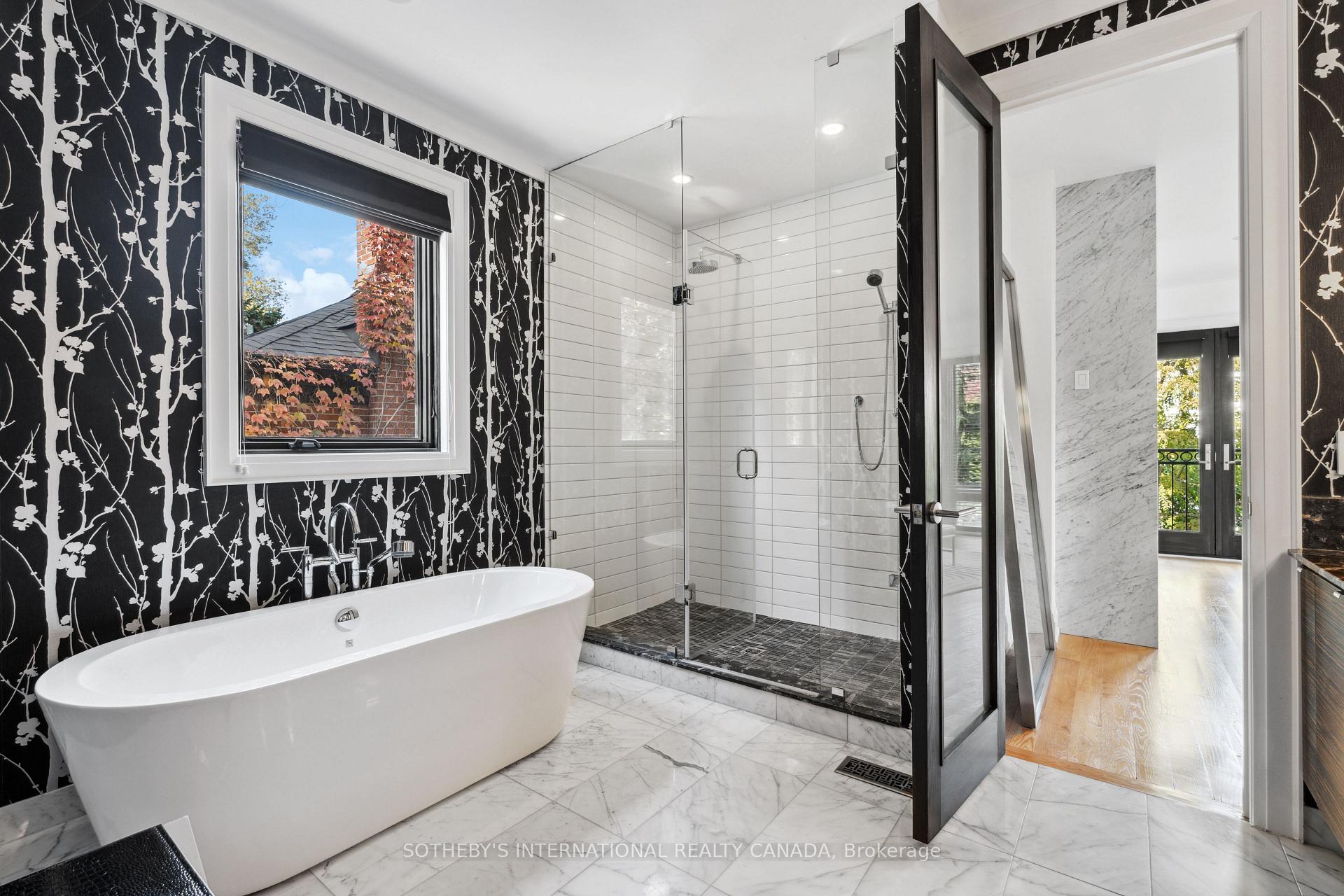 Photo 17 of 5 Lyndhurst Court, Toronto, Casa Loma — HOMEH