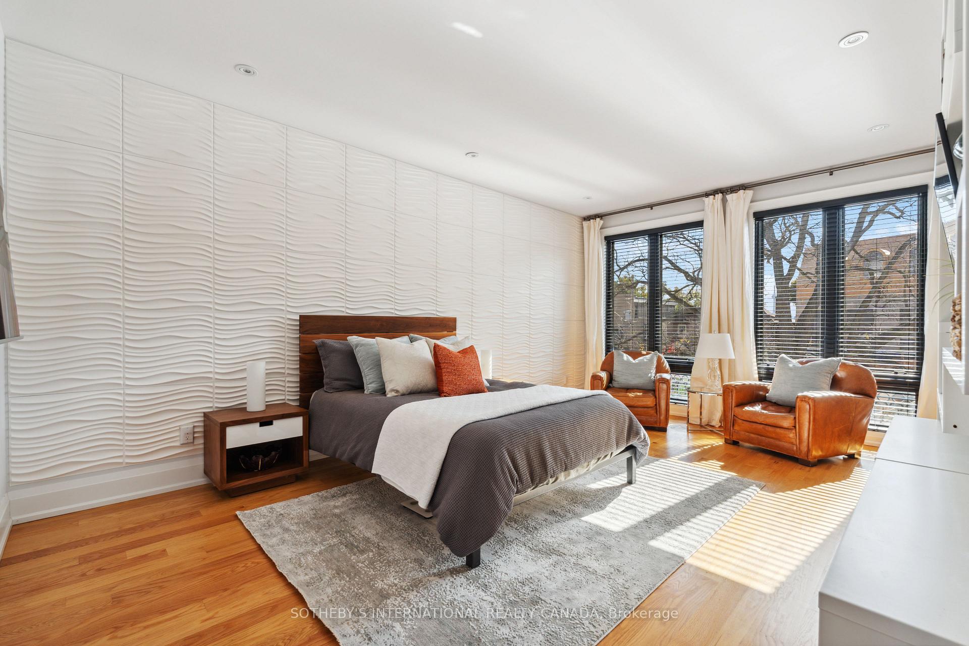 Photo 20 of 5 Lyndhurst Court, Toronto, Casa Loma — HOMEH