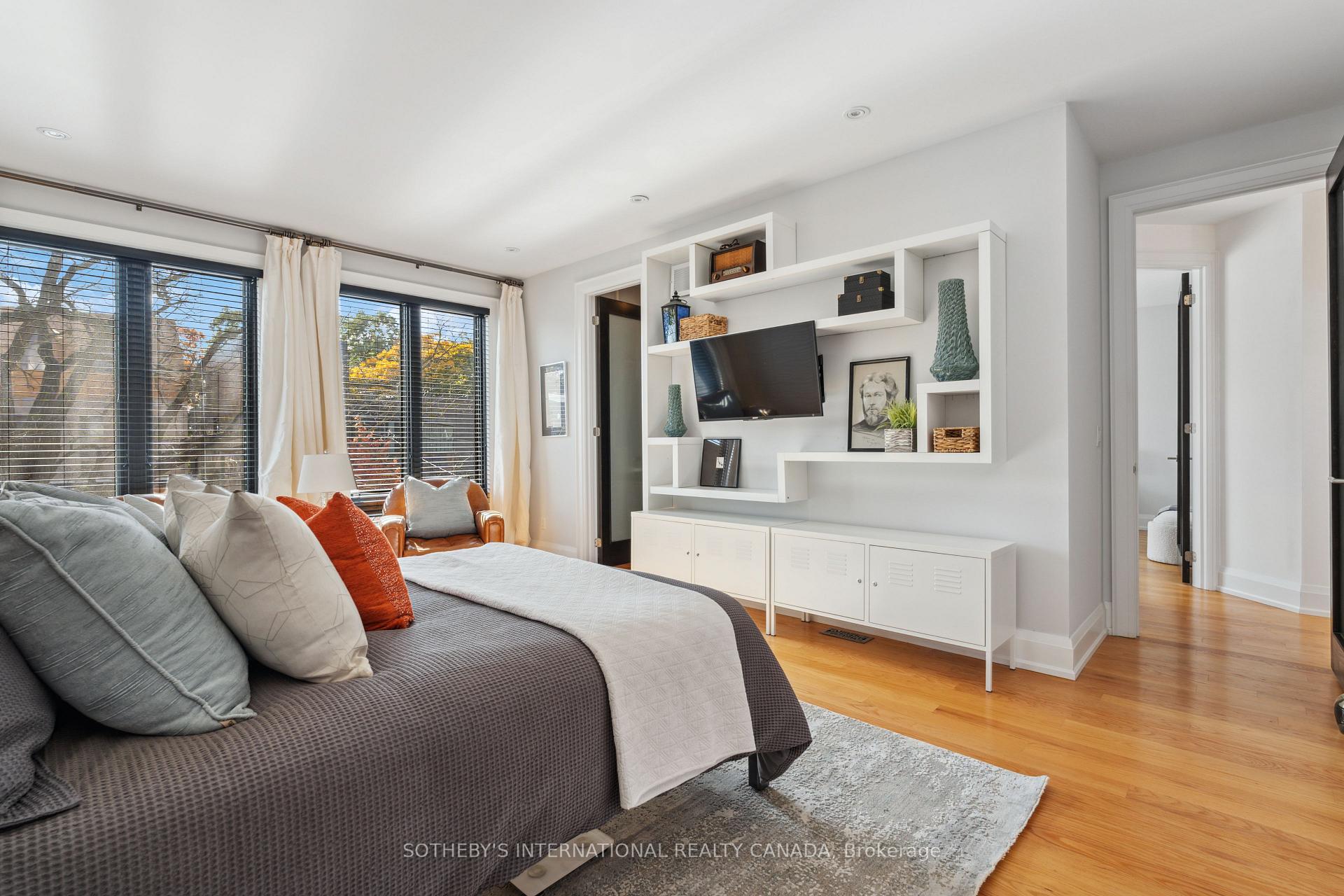 Photo 21 of 5 Lyndhurst Court, Toronto, Casa Loma — HOMEH