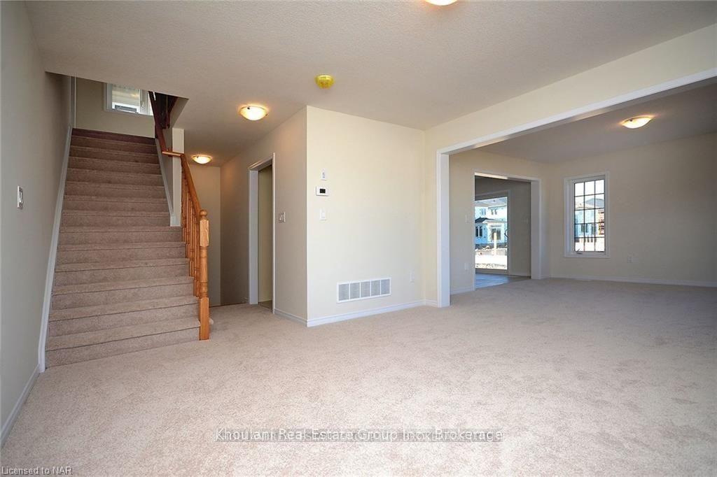 Photo 5 of 1 Legacy Lane, Thorold, Hurricane/Merrittville — HOMEH