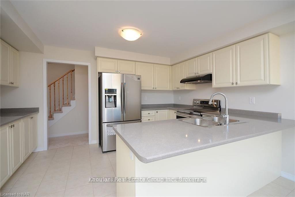 Photo 11 of 1 Legacy Lane, Thorold, Hurricane/Merrittville — HOMEH