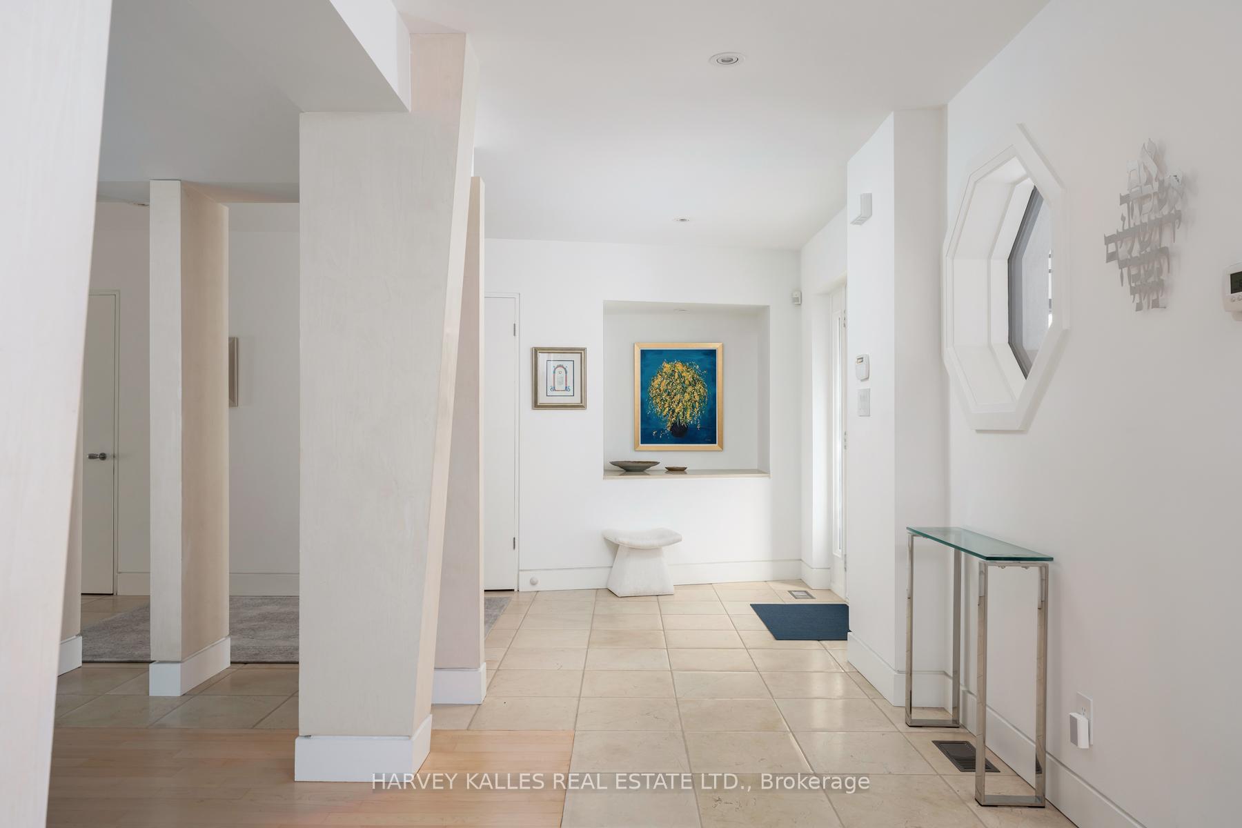 Photo 6 of 16 Coldstream Avenue, Toronto, Lawrence Park South — HOMEH