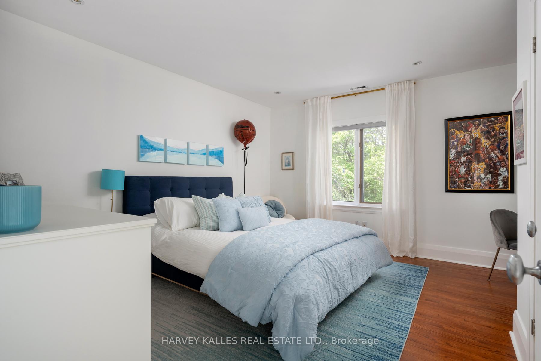 Photo 31 of 16 Coldstream Avenue, Toronto, Lawrence Park South — HOMEH