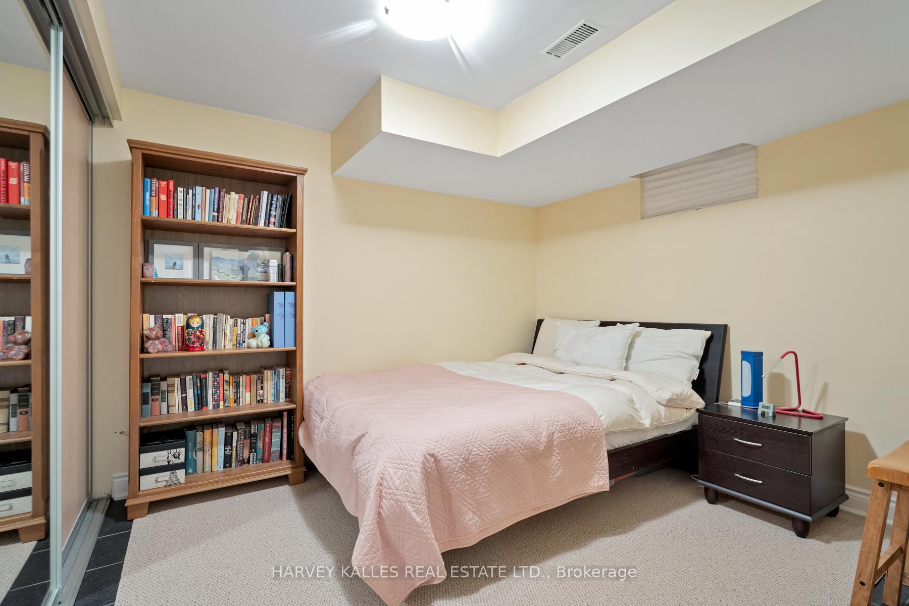 Photo 37 of 16 Coldstream Avenue, Toronto, Lawrence Park South — HOMEH