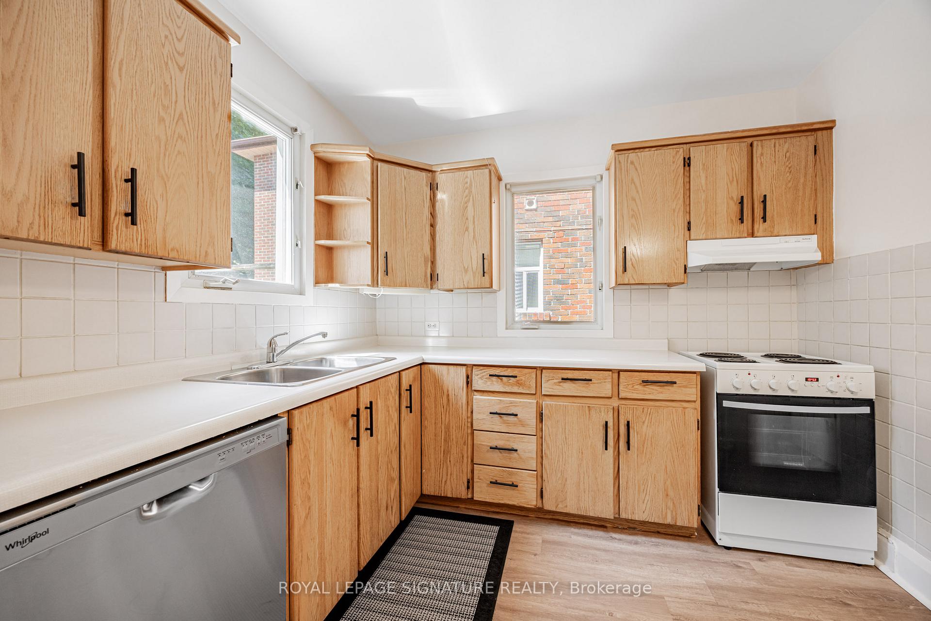 Photo 8 of 497 Castlefield Avenue, Toronto, Forest Hill North — HOMEH