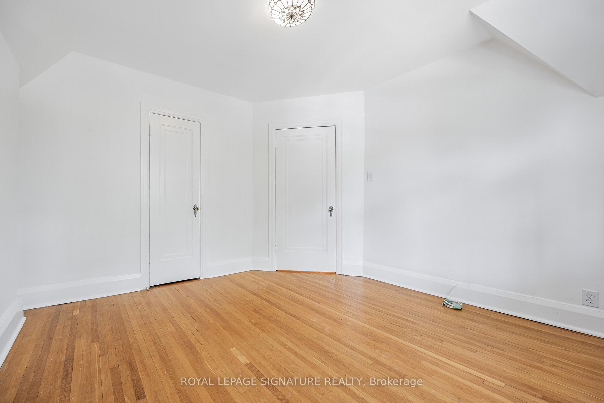 Photo 18 of 497 Castlefield Avenue, Toronto, Forest Hill North — HOMEH