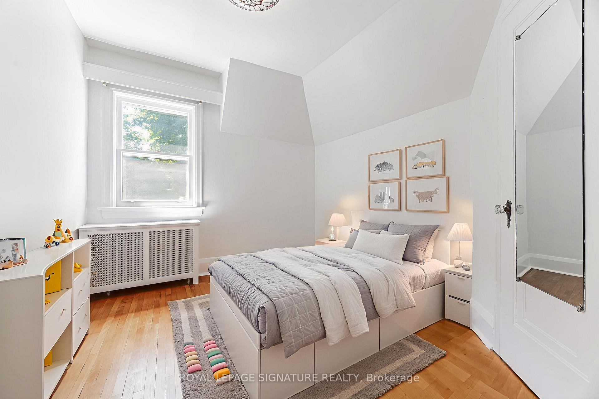 Photo 21 of 497 Castlefield Avenue, Toronto, Forest Hill North — HOMEH
