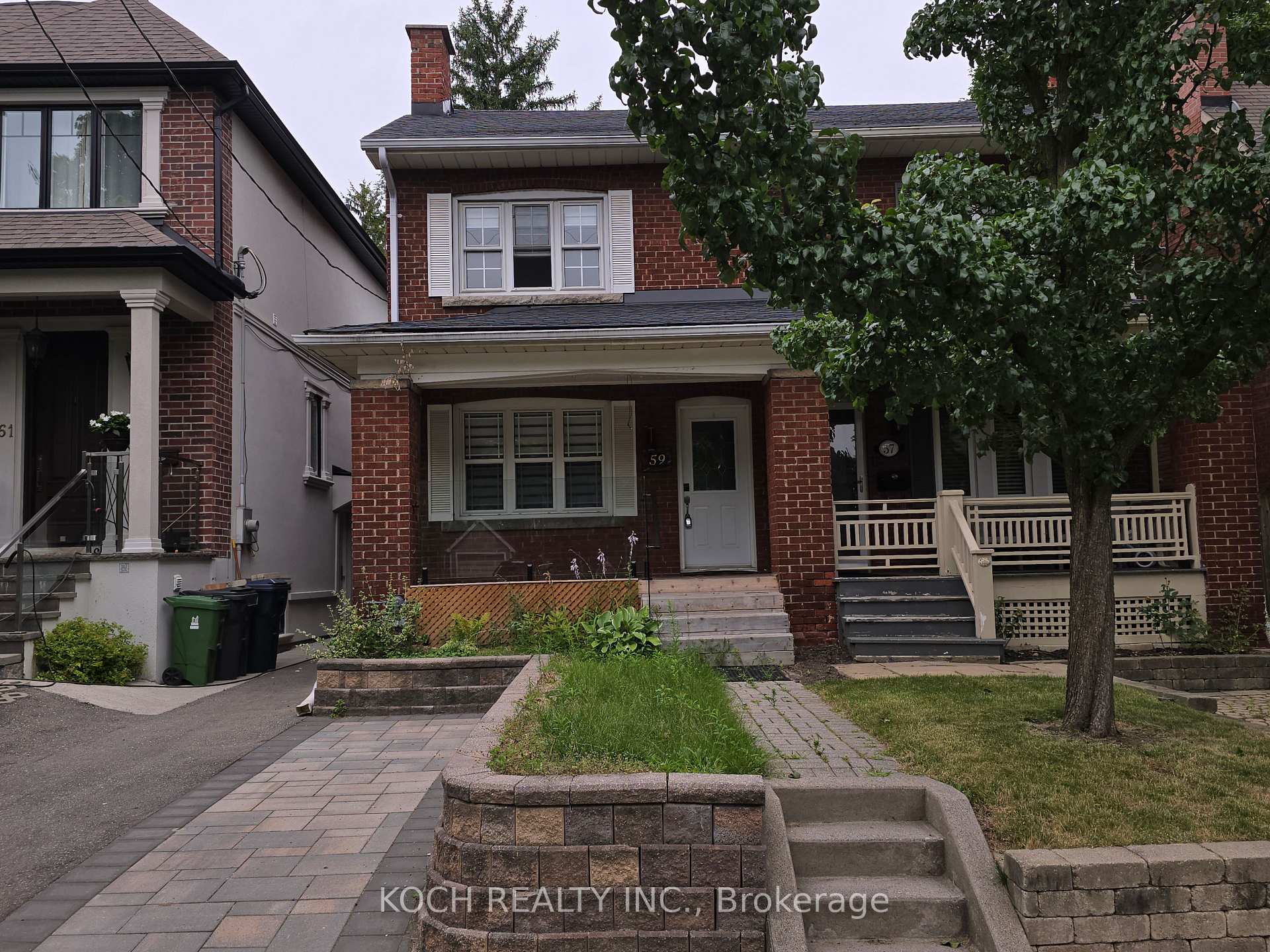Front of 59 Thurston Road