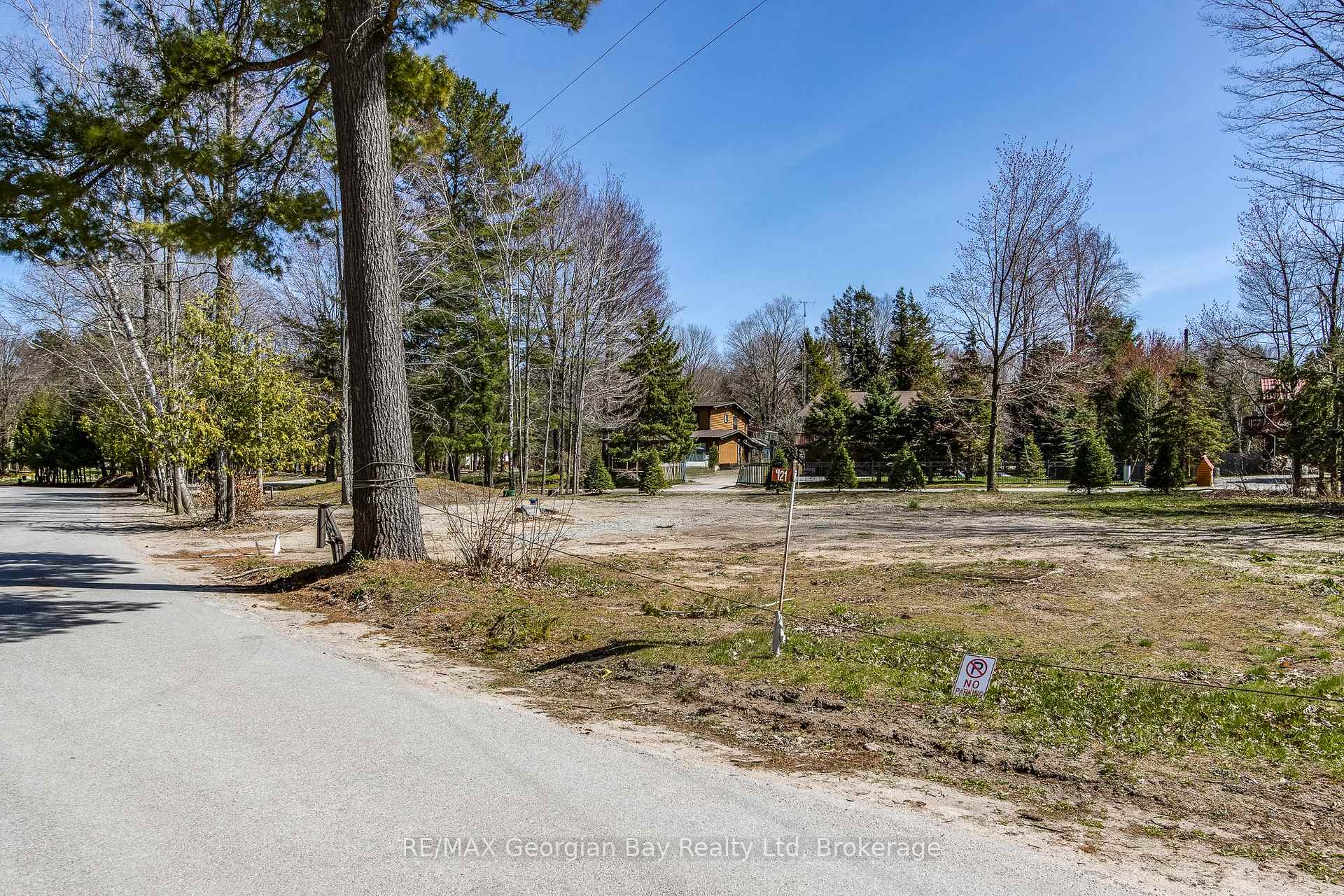 Photo 15 of 121 Green Point Road, Tiny, Rural Tiny — HOMEH