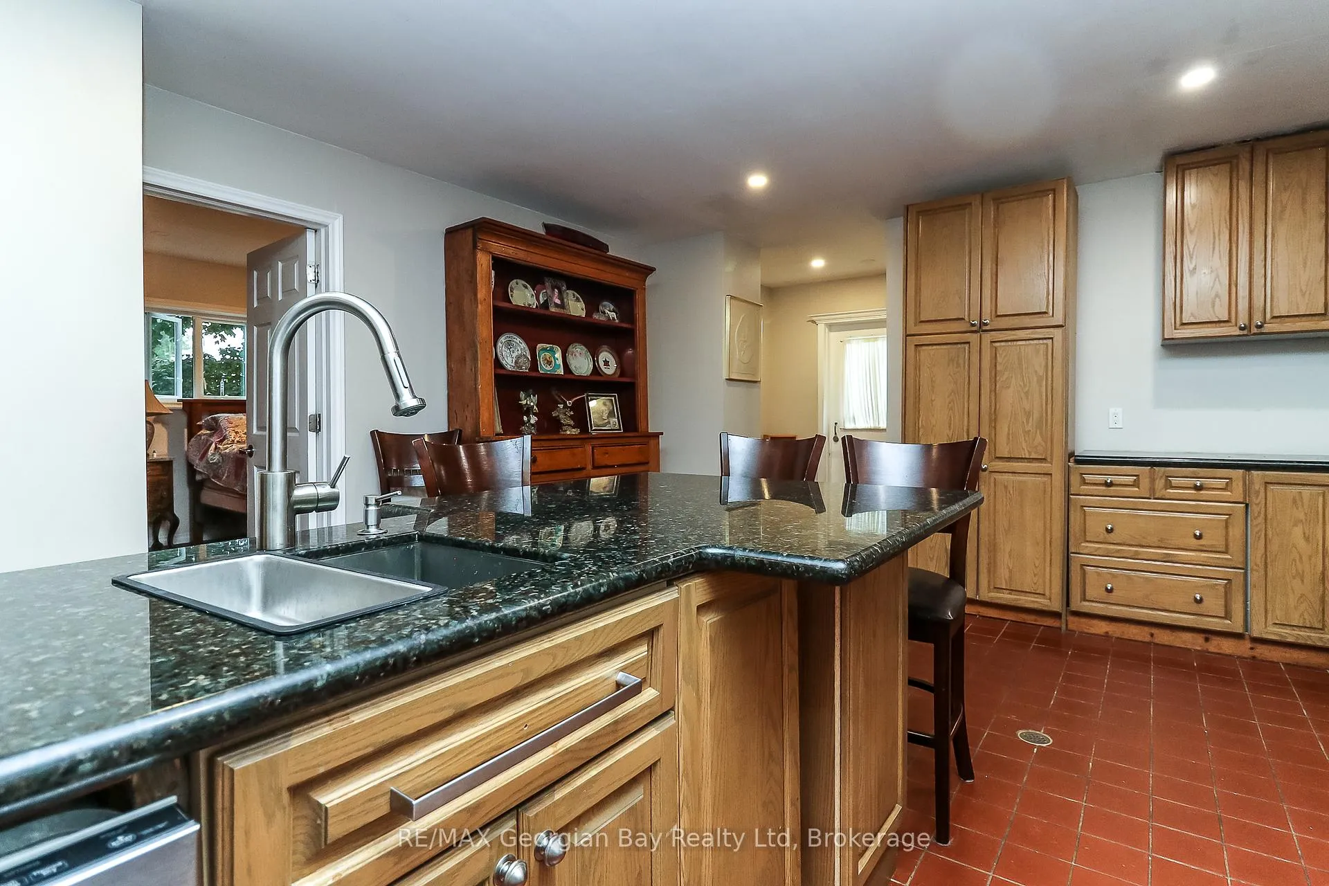 Photo 21 of 392 William Street, Tay, Victoria Harbour — HOMEH
