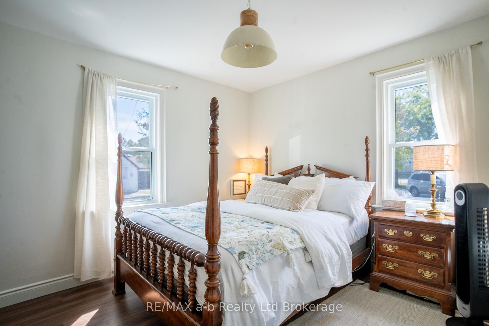 Photo 15 of 6 Rodgers Street, Tillsonburg — HOMEH