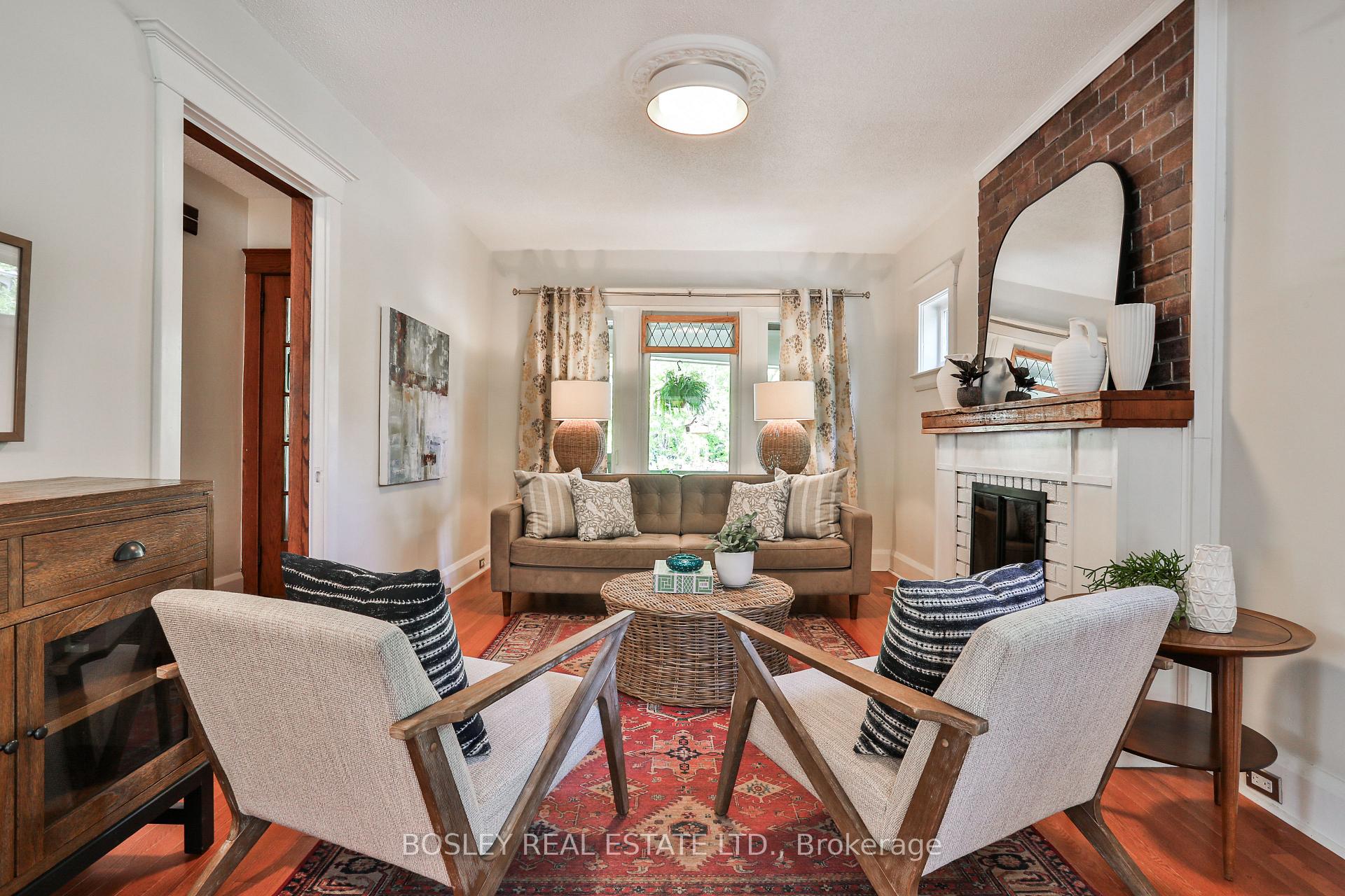 Photo 12 of 14 Beach View Crescent, Toronto, East End-Danforth — HOMEH