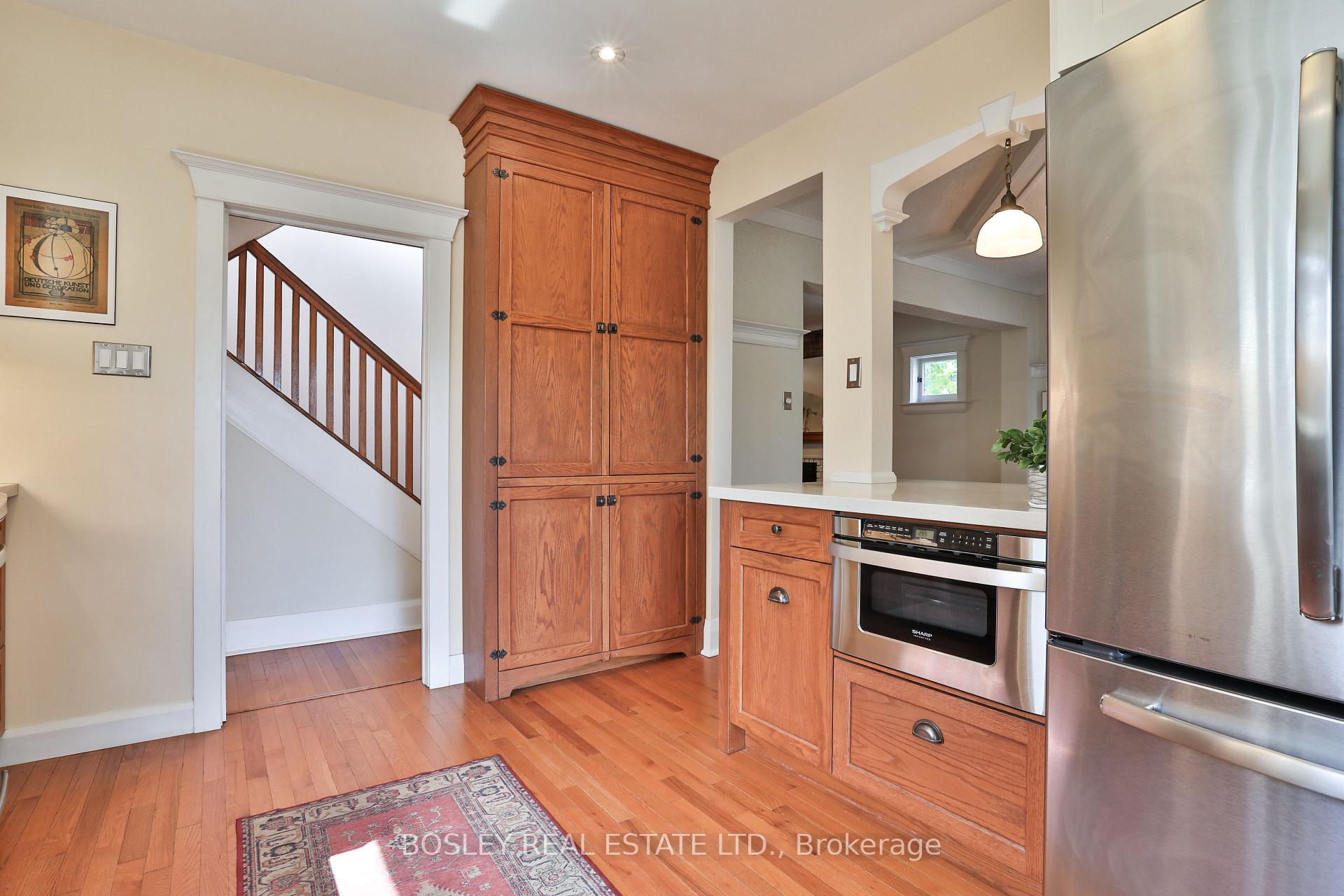 Photo 22 of 14 Beach View Crescent, Toronto, East End-Danforth — HOMEH