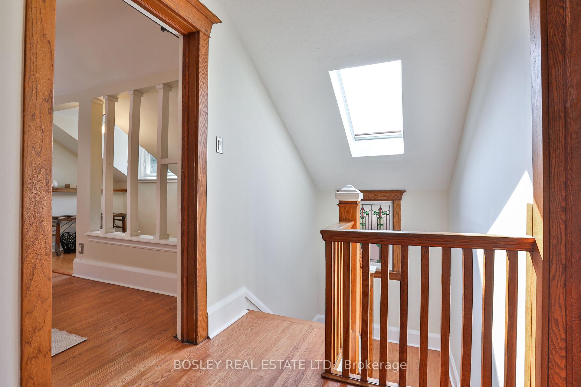 Photo 25 of 14 Beach View Crescent, Toronto, East End-Danforth — HOMEH