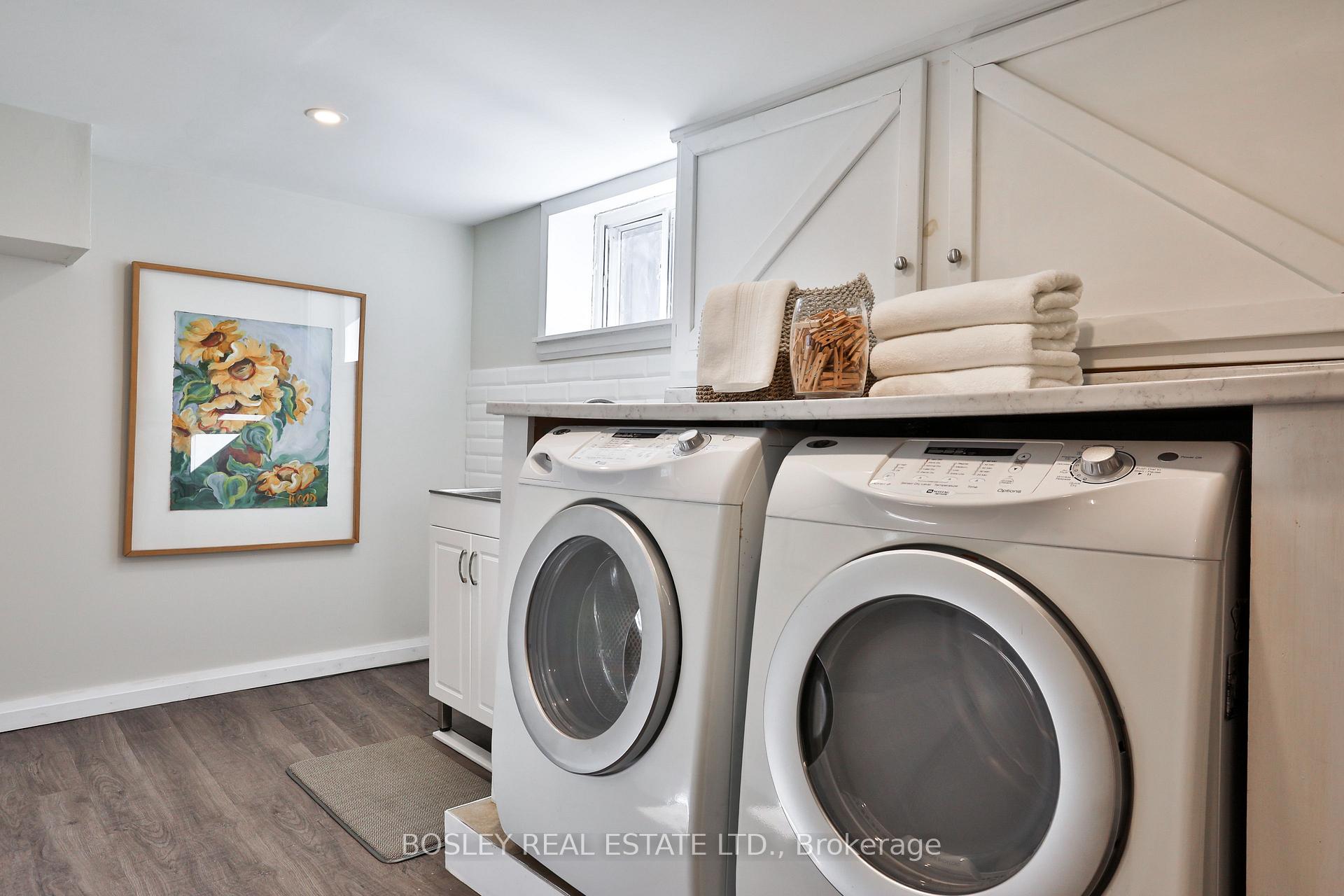 Photo 40 of 14 Beach View Crescent, Toronto, East End-Danforth — HOMEH