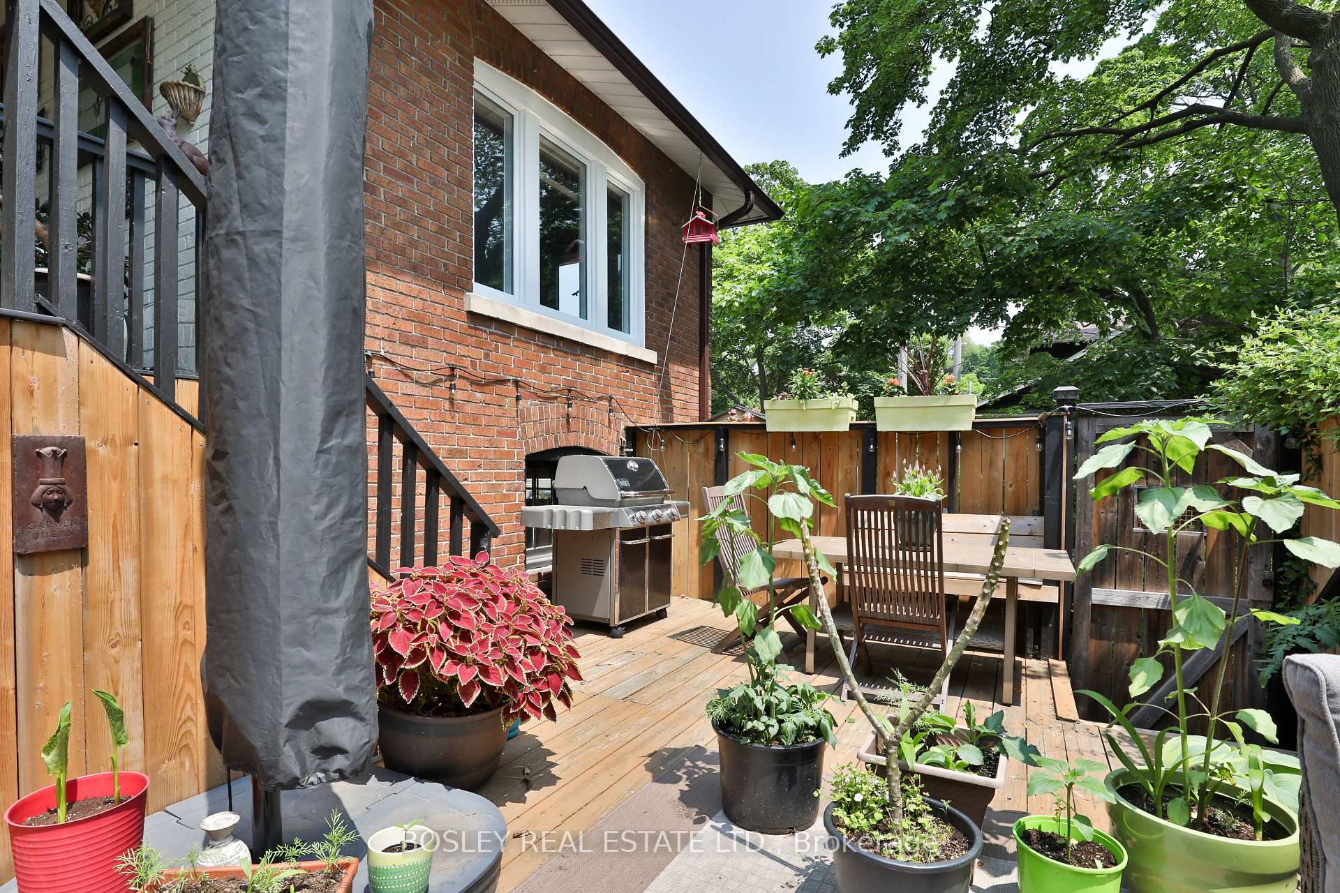Photo 44 of 14 Beach View Crescent, Toronto, East End-Danforth — HOMEH