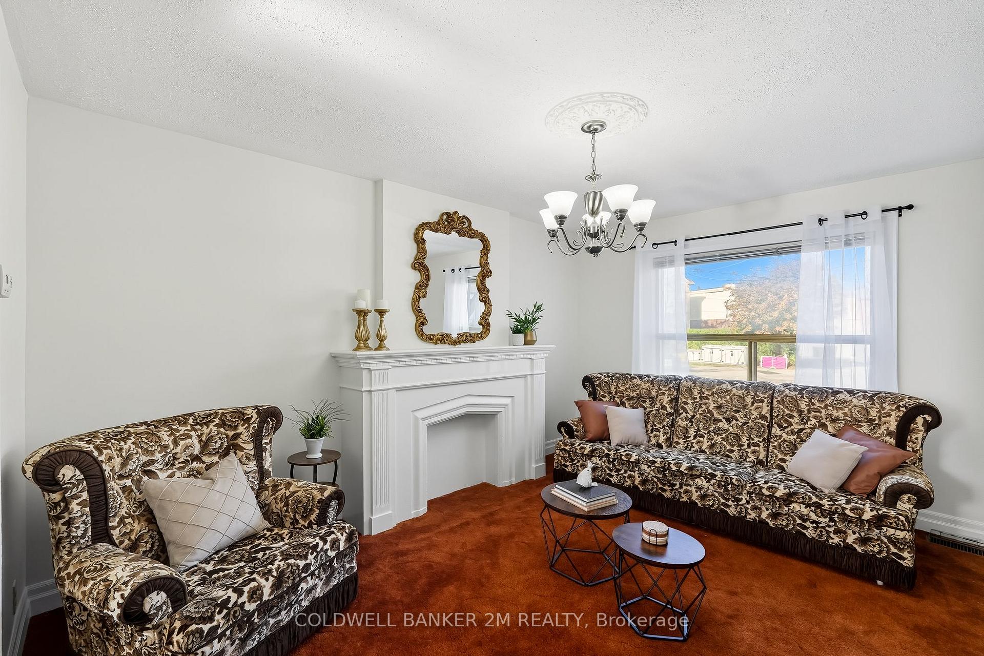 Photo 4 of 20 Coates Avenue, Toronto, Oakwood Village — HOMEH
