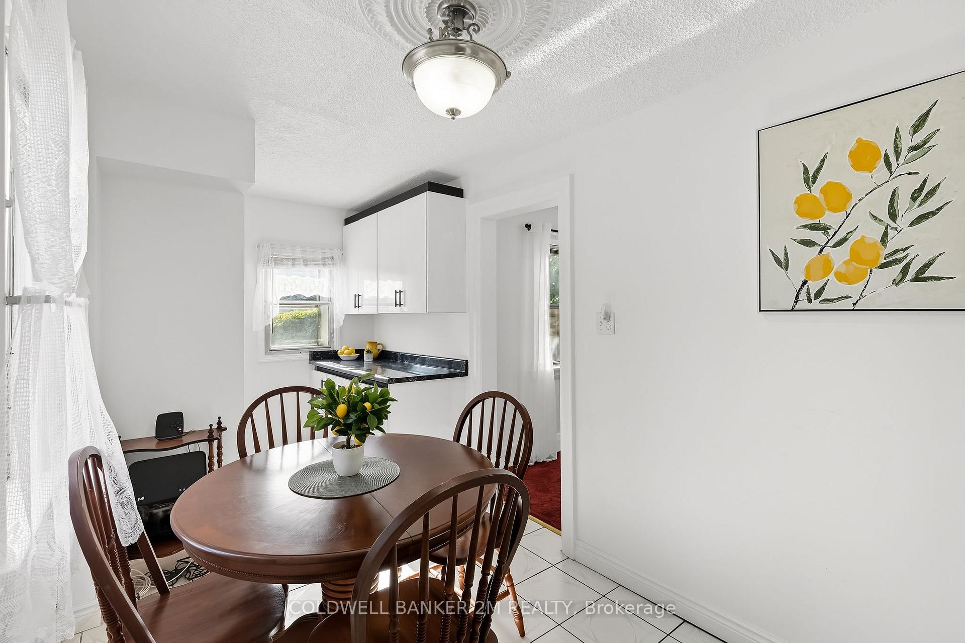 Photo 8 of 20 Coates Avenue, Toronto, Oakwood Village — HOMEH