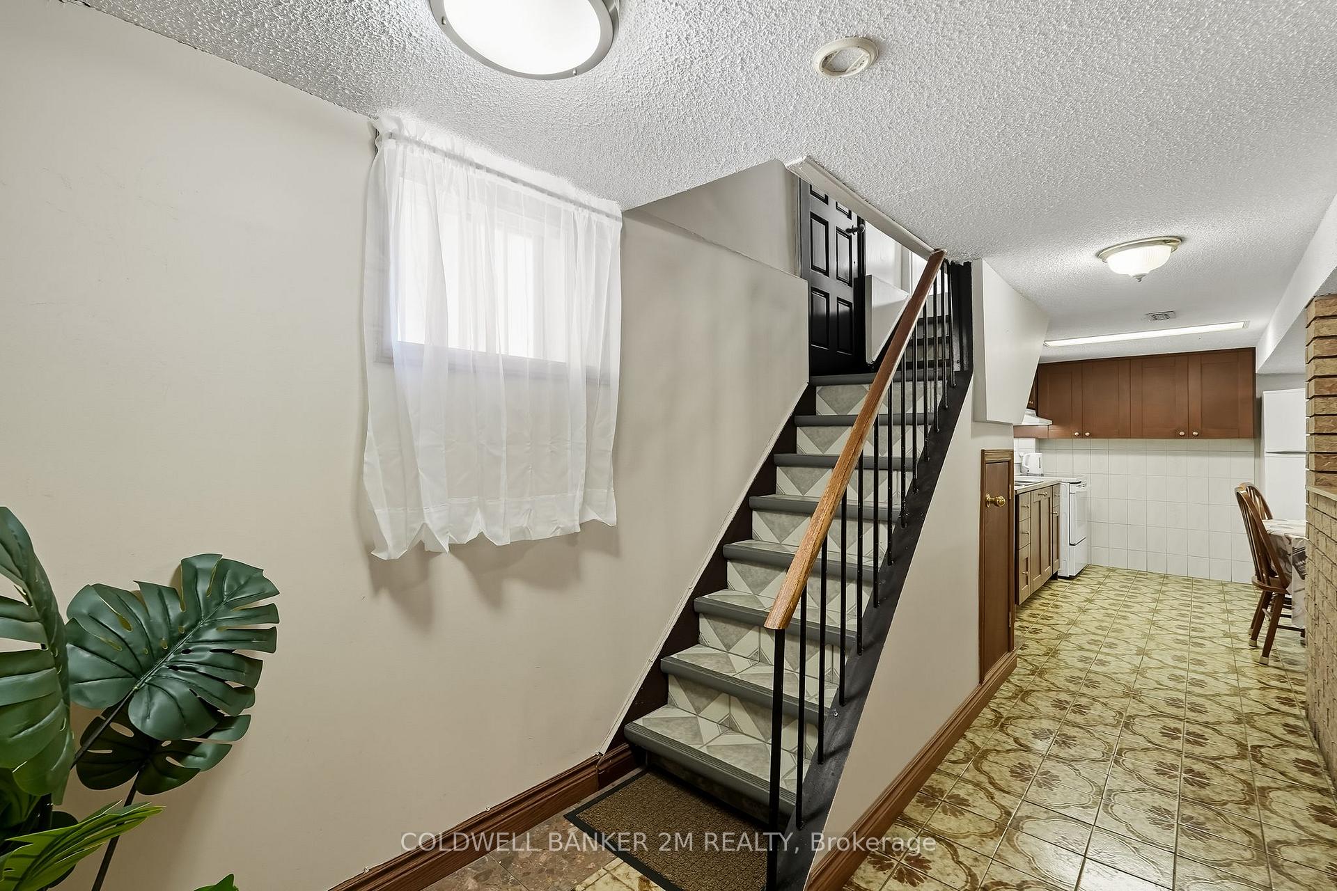 Photo 17 of 20 Coates Avenue, Toronto, Oakwood Village — HOMEH