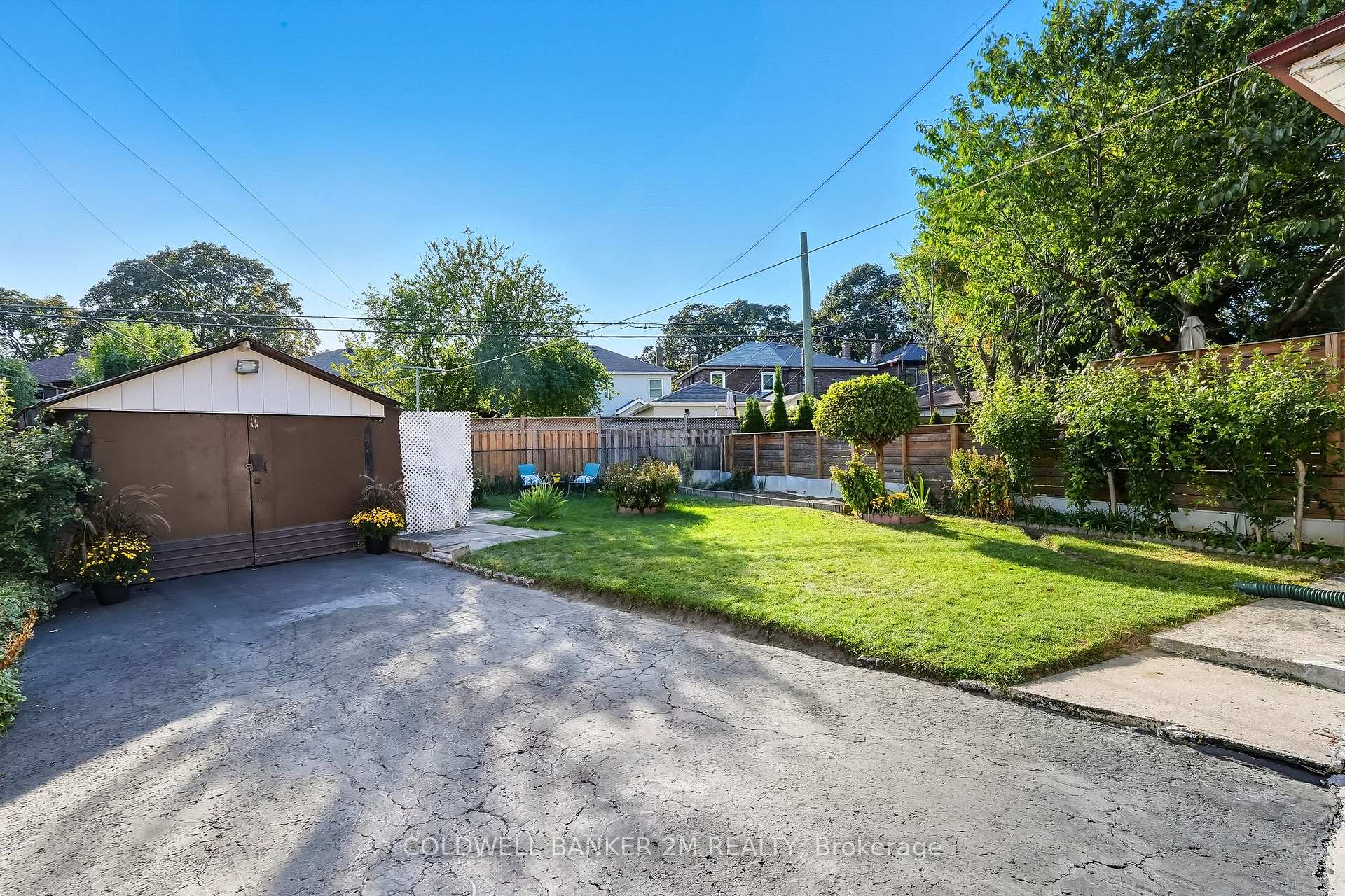 Photo 23 of 20 Coates Avenue, Toronto, Oakwood Village — HOMEH