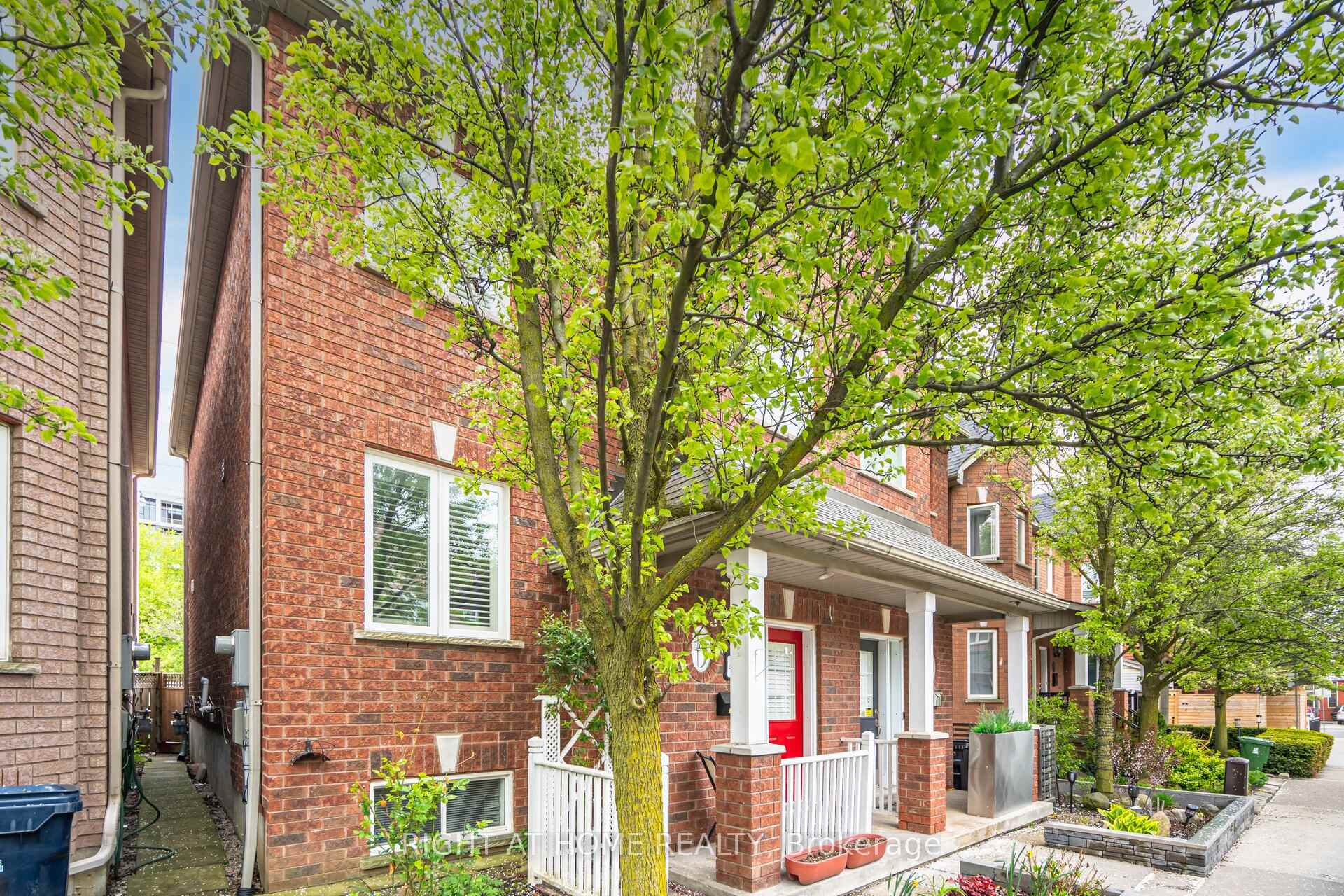 Photo 2 of 41 Acores Avenue, Toronto, Wychwood — HOMEH