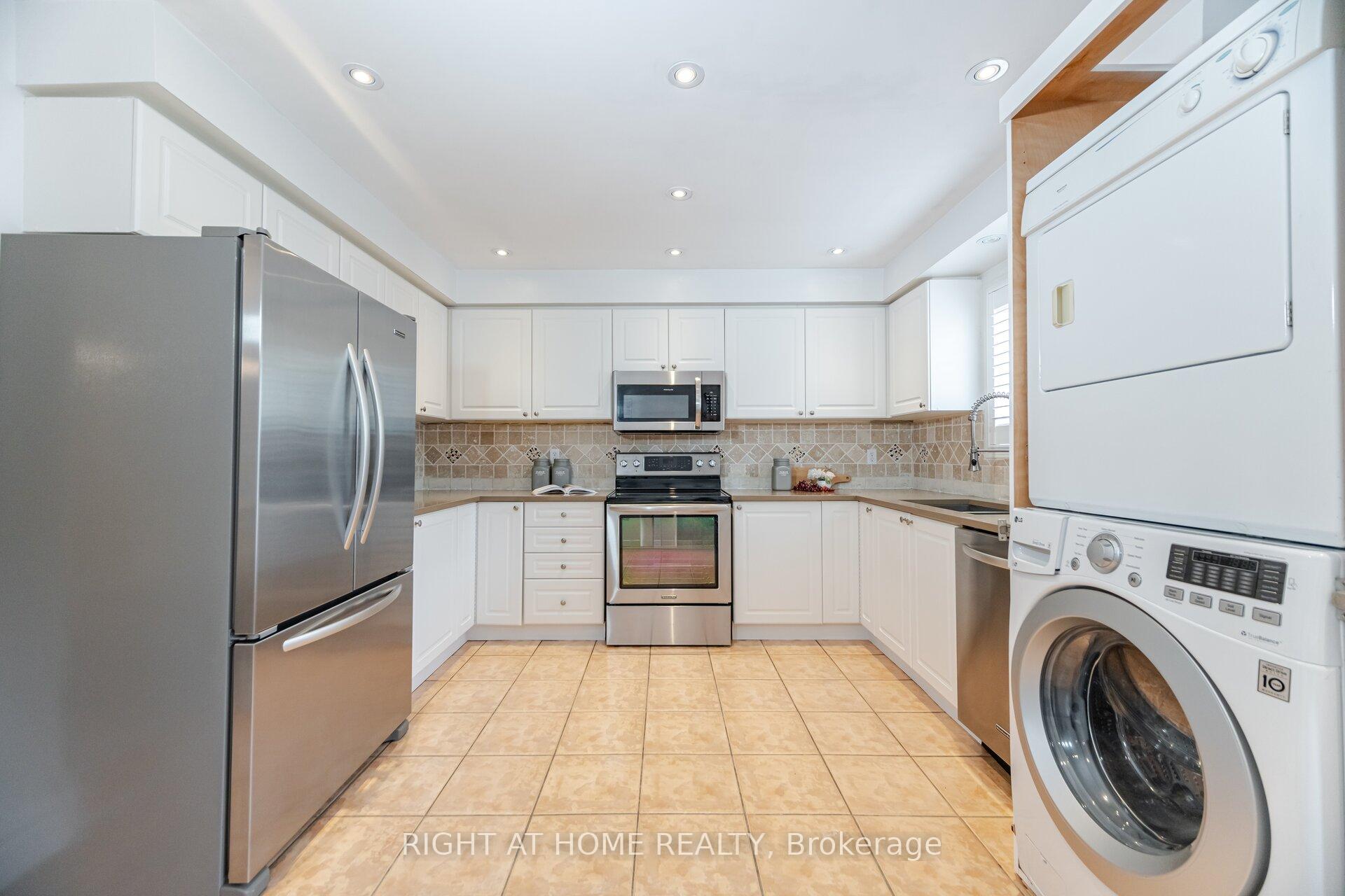 Photo 13 of 41 Acores Avenue, Toronto, Wychwood — HOMEH