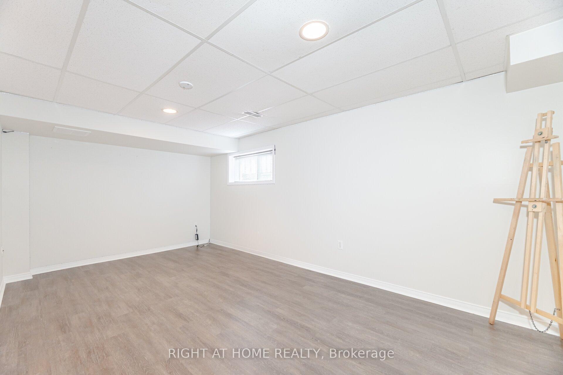 Photo 38 of 41 Acores Avenue, Toronto, Wychwood — HOMEH