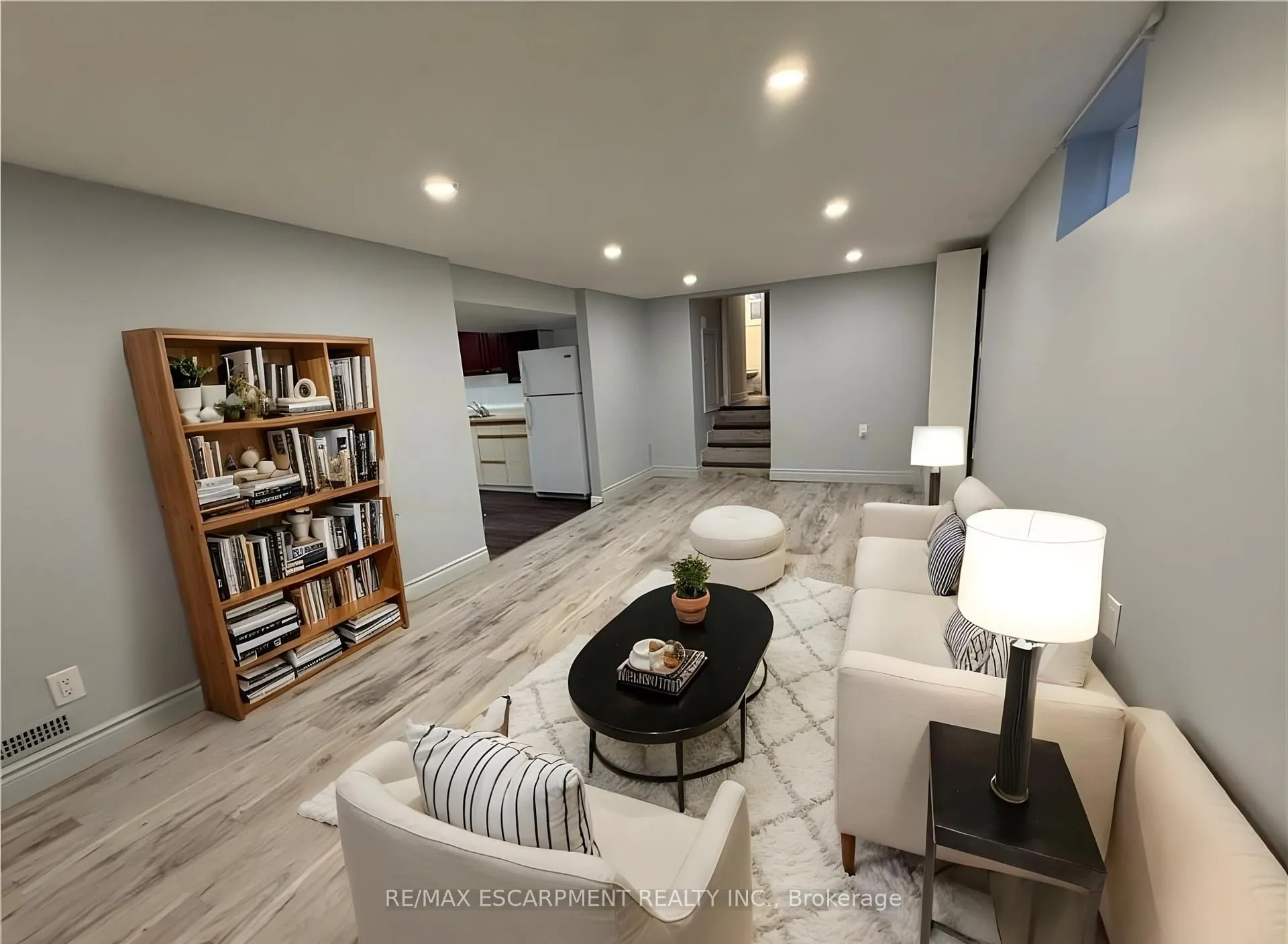 Photo 9 of Unit 2, 115 Green Road, Hamilton, Stoney Creek — HOMEH