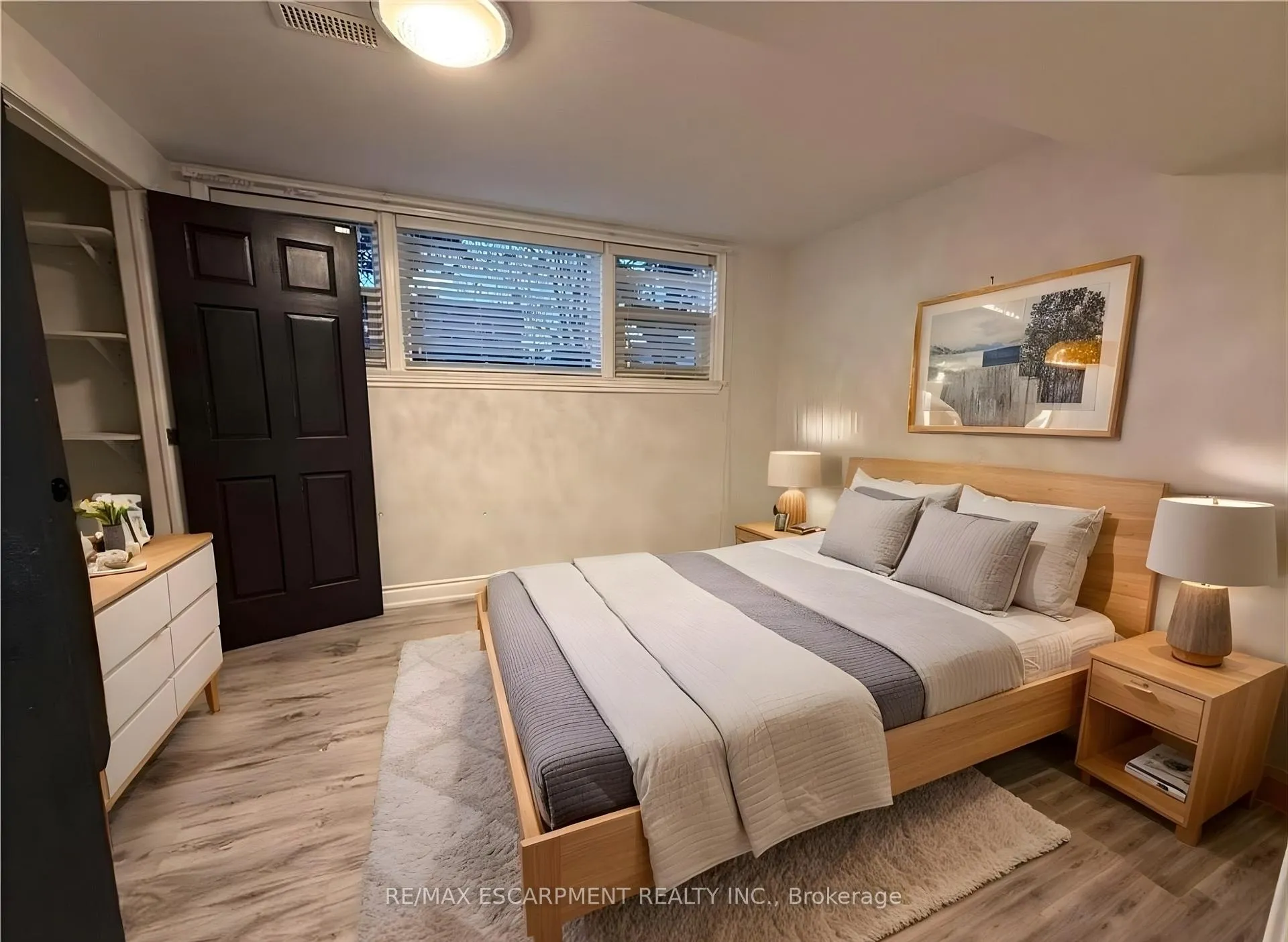 Photo 12 of Unit 2, 115 Green Road, Hamilton, Stoney Creek — HOMEH