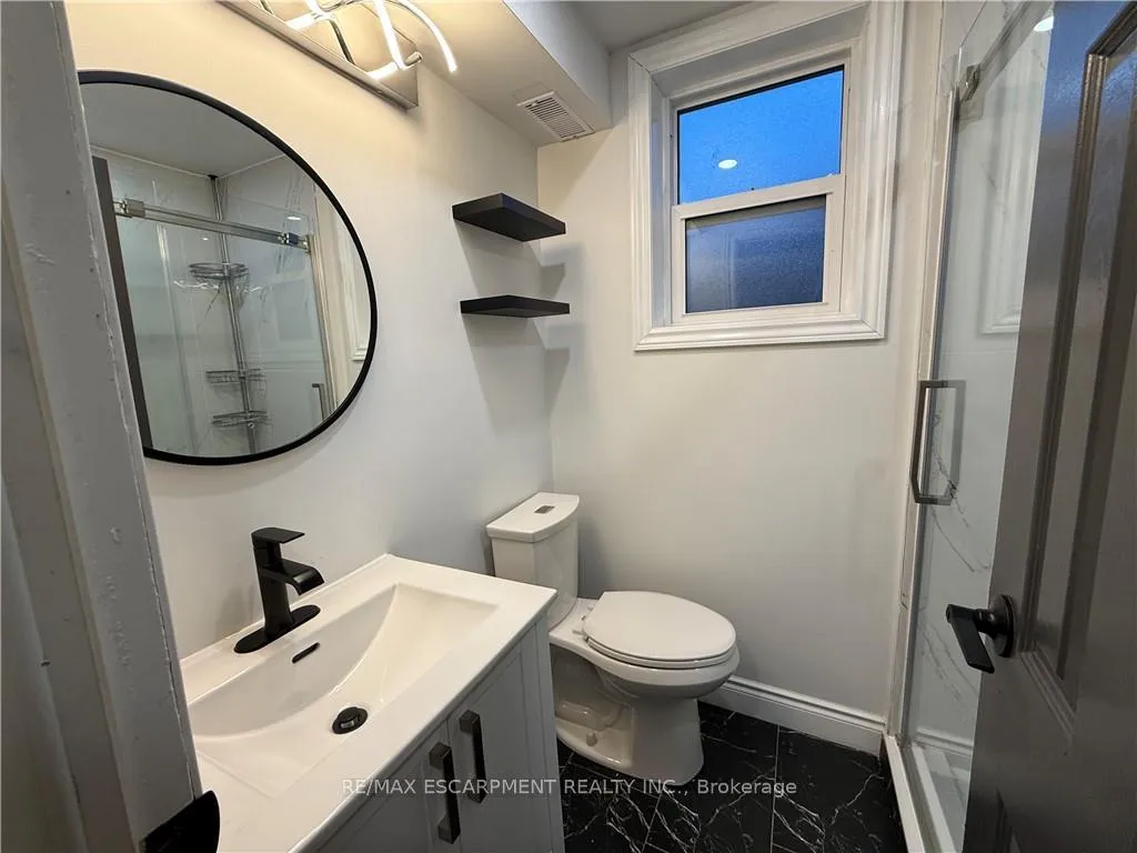 Photo 13 of Unit 2, 115 Green Road, Hamilton, Stoney Creek — HOMEH