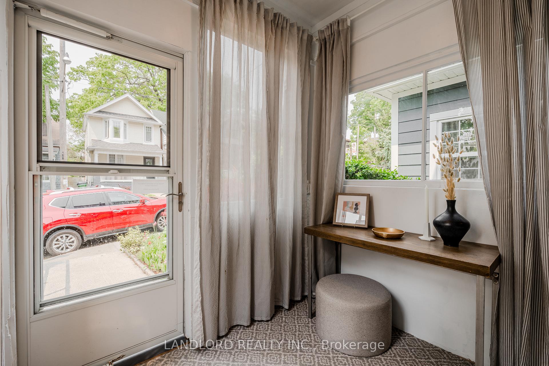 Photo 15 of 155 Golfview Avenue, Toronto, East End-Danforth — HOMEH